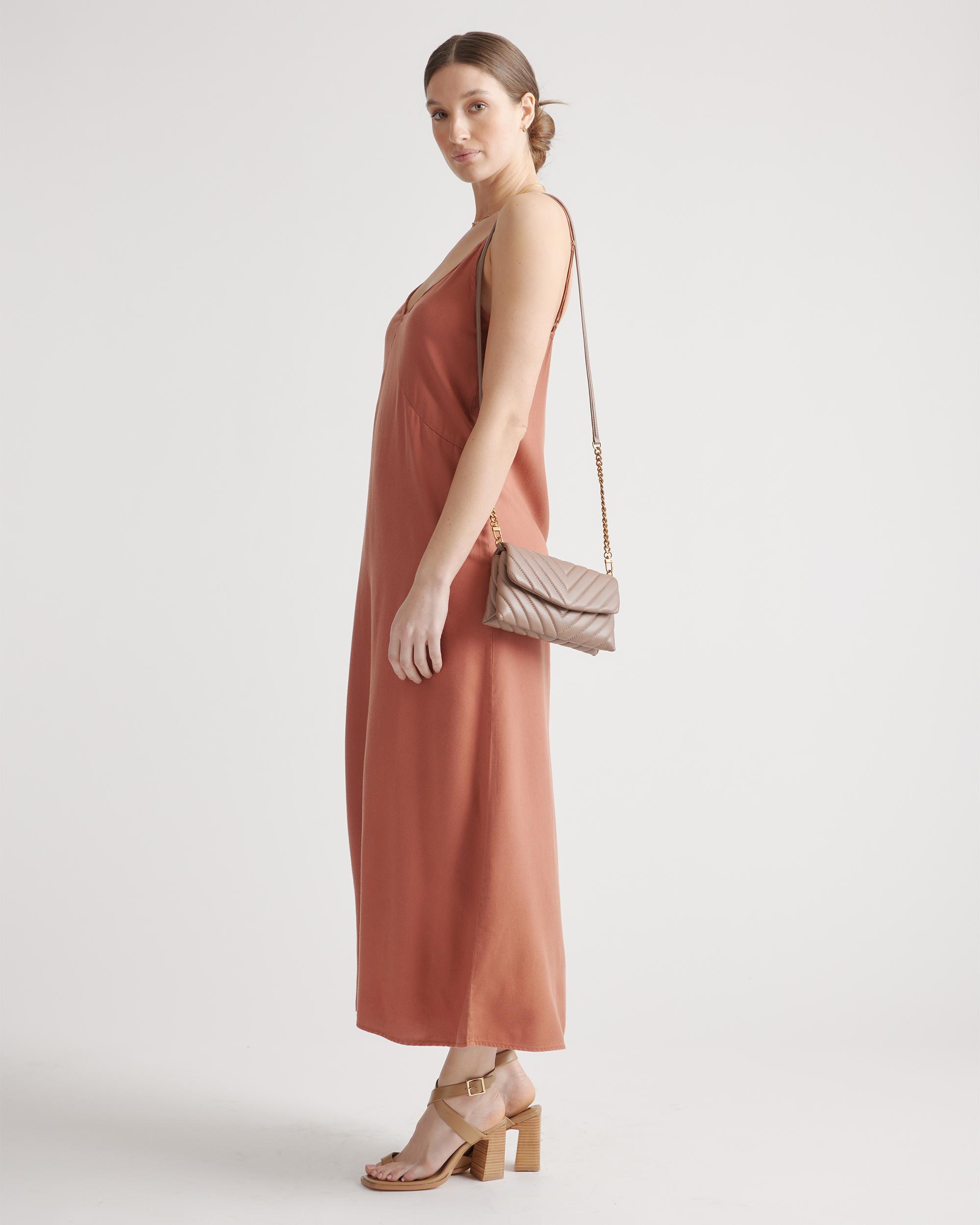 Quince | Women's Italian Leather Quilted Wallet Crossbody Product Image