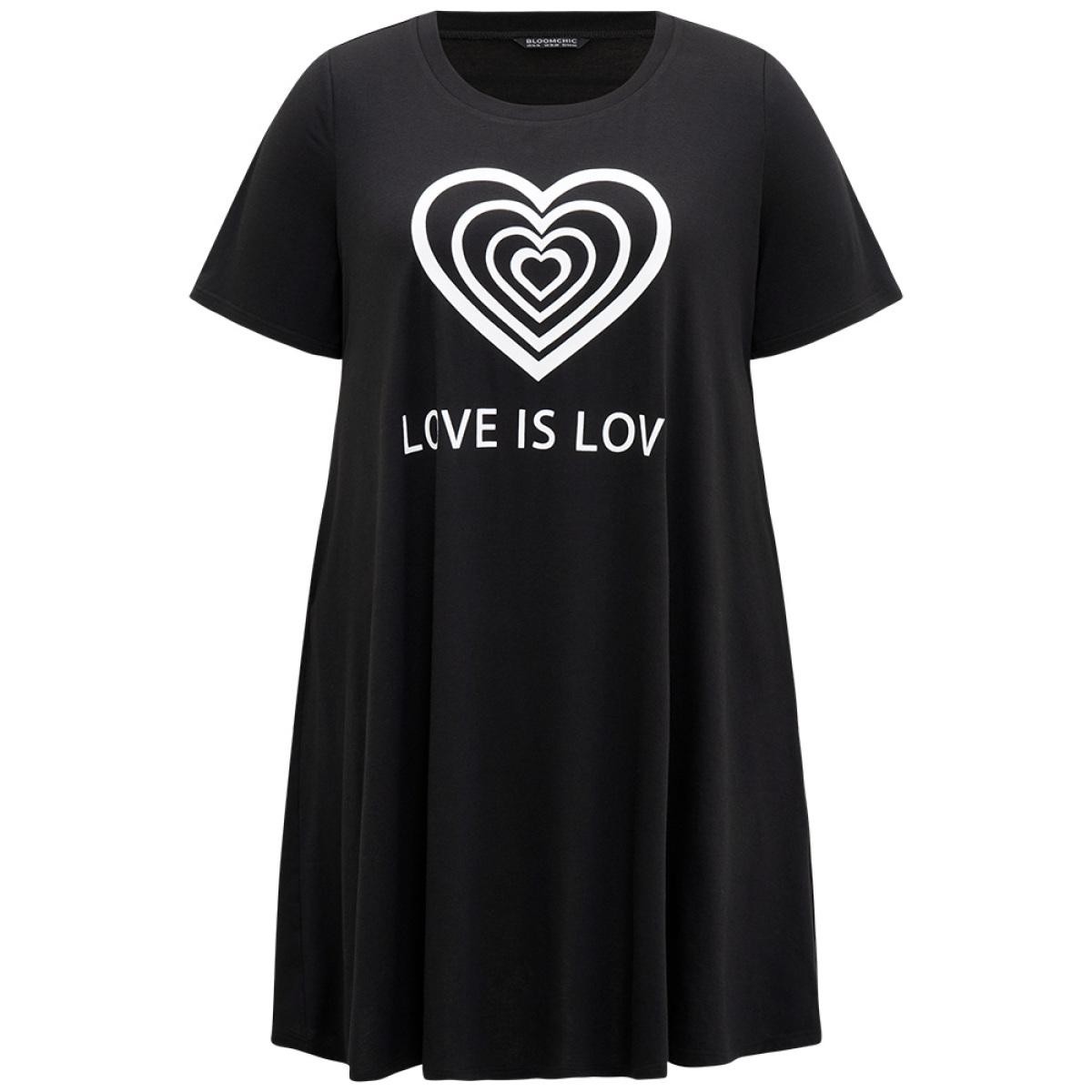 Plus Size Supersoft Essentials Heart & Letter Pocket Crew Neck Dress Black Women Casual Plain Curvy Midi Dress BloomChic 12/L Product Image