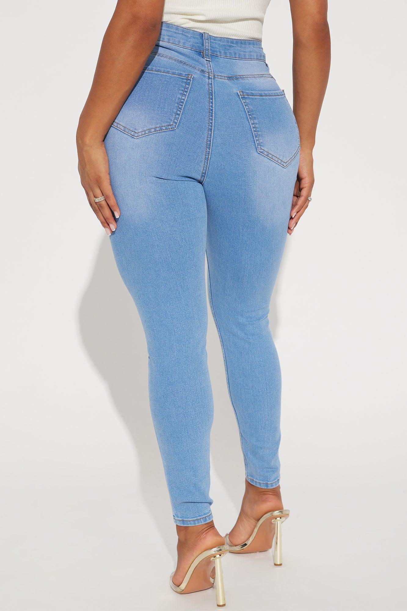 Vibe Check Curvy Stretch Skinny Jeans - Light Wash Product Image