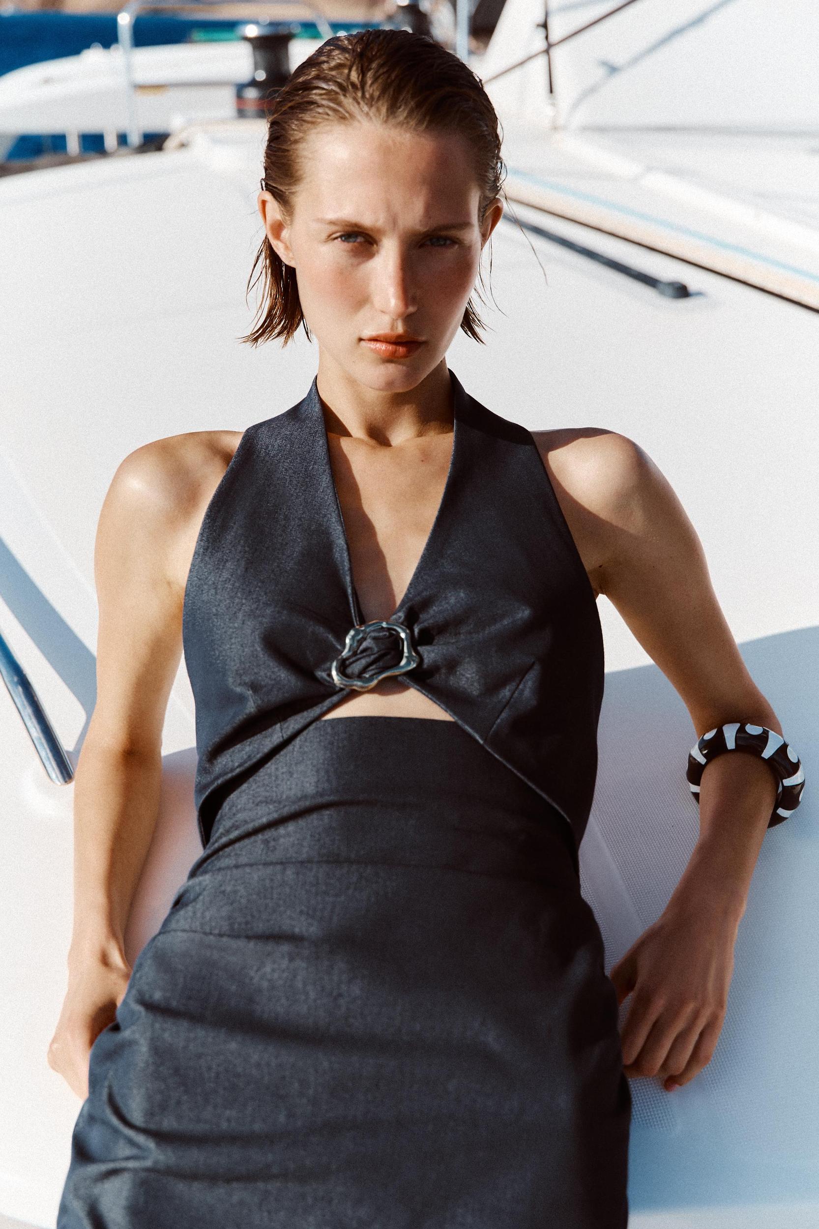 HALTER CUT OUT MIDI DRESS Product Image