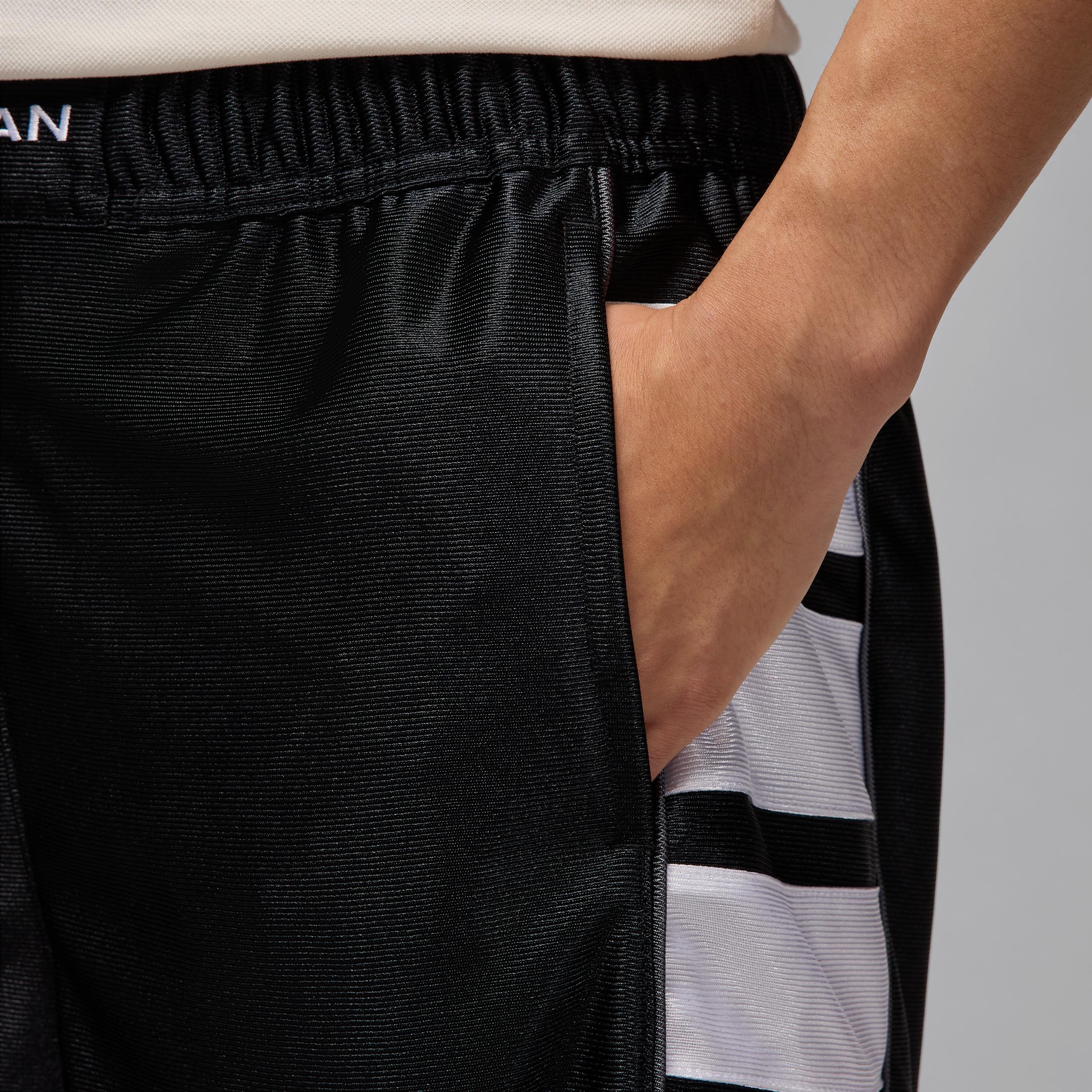 Mens Jordan Brooklyn Cat Scratch Shorts | HV0560-013 Product Image