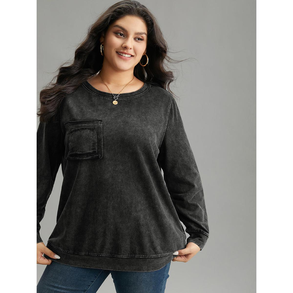 Plus Size Vintage Patched Pocket Round Neck Sweatshirt Women DimGray Casual Plain Round Neck Everyday Sweatshirts BloomChic 14-16/1X Product Image