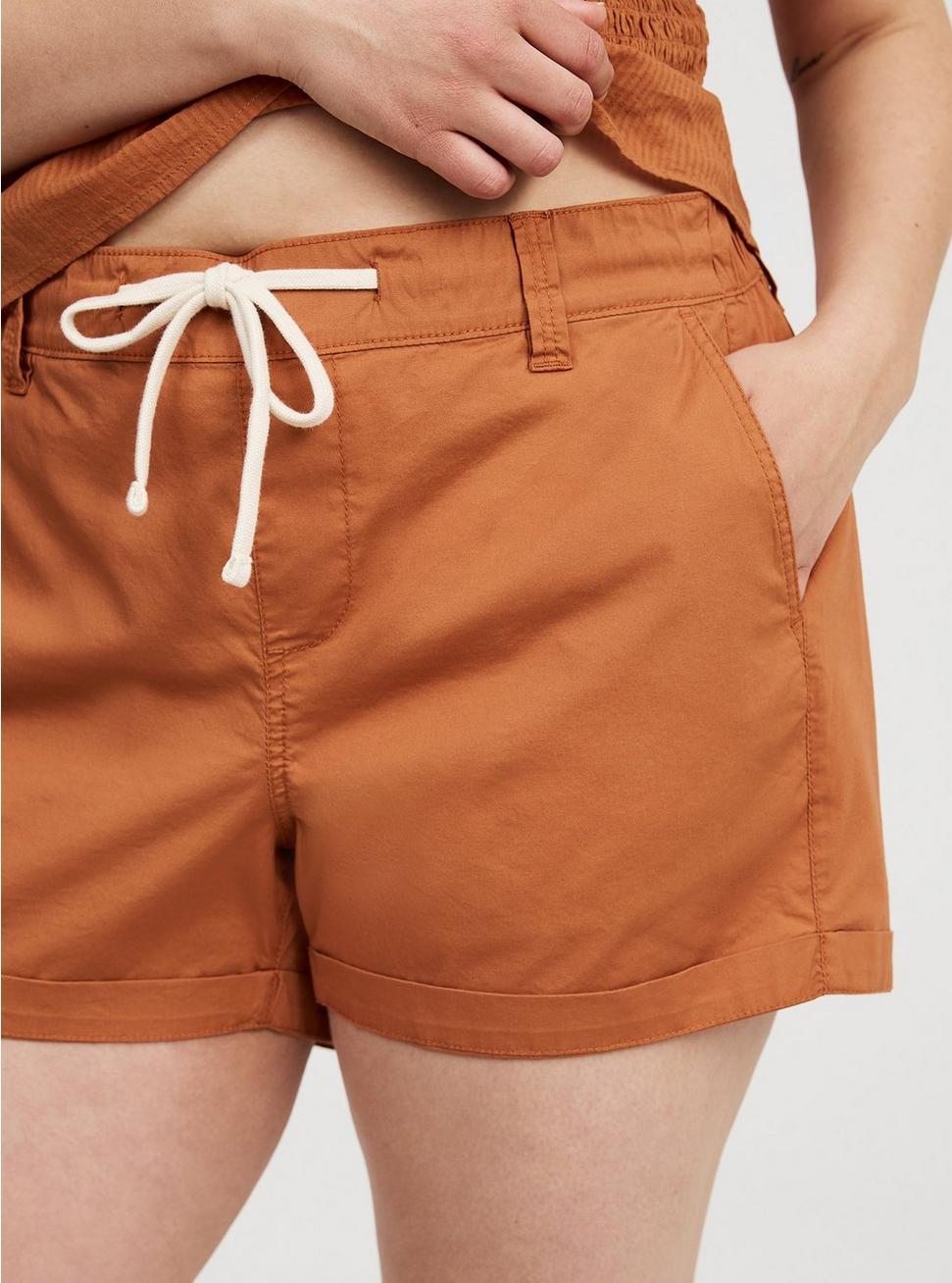 3.5'' Pull-On Mid-Rise Weekend Short Product Image