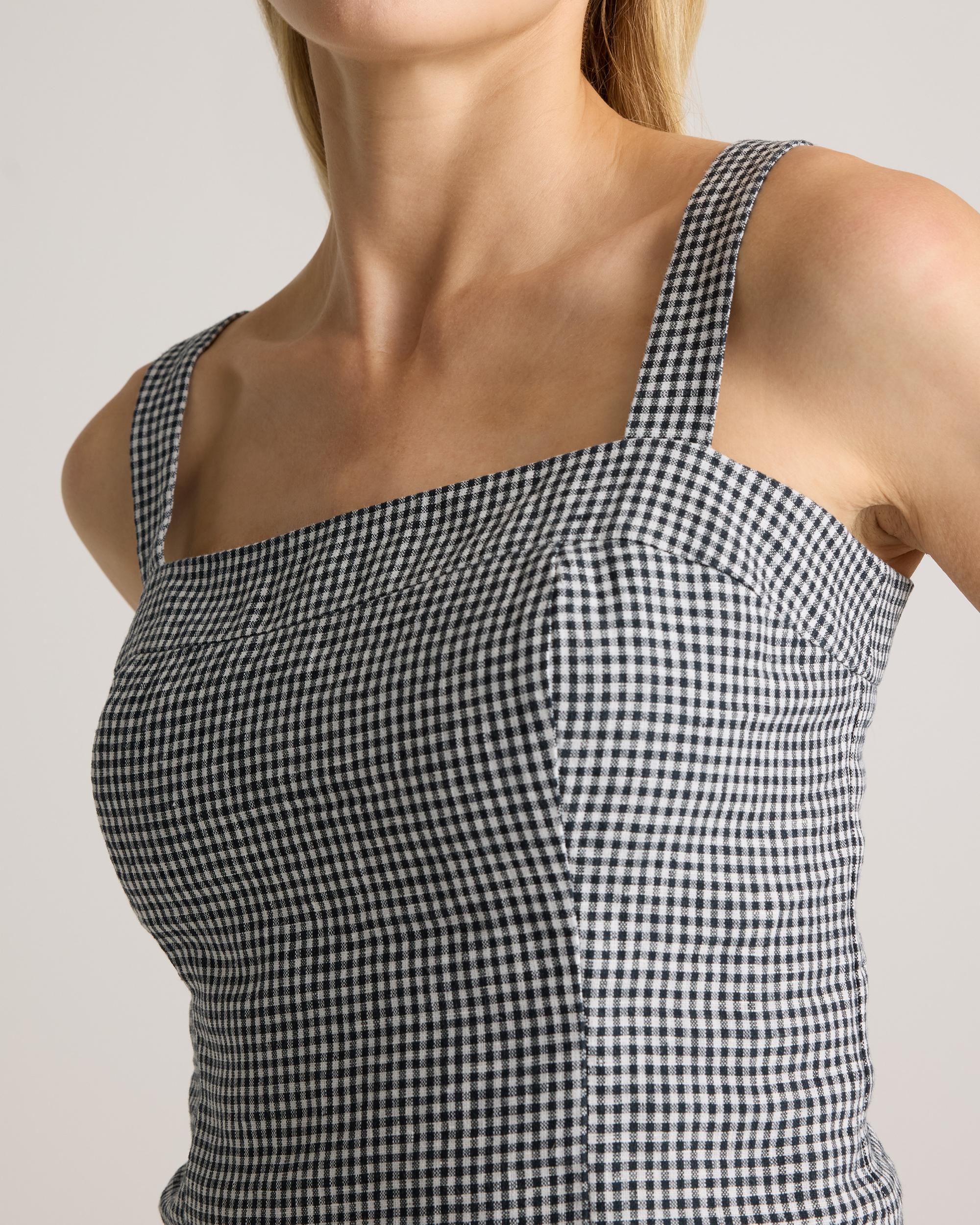 Quince | Women's 100% European Linen Fitted Tank Top Product Image