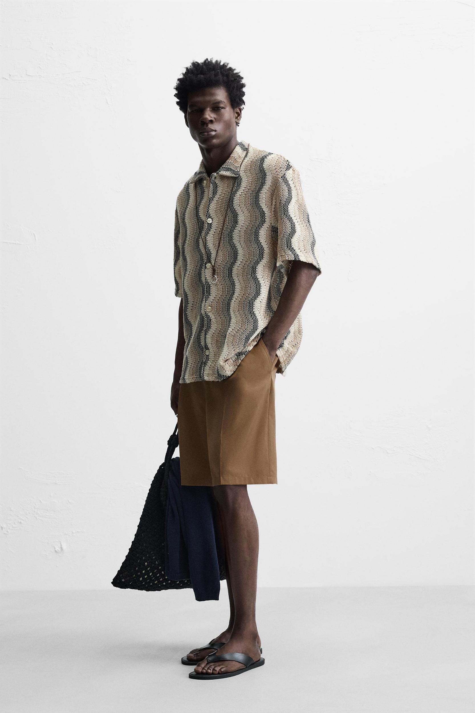 WAVY TEXTURED SHIRT Product Image