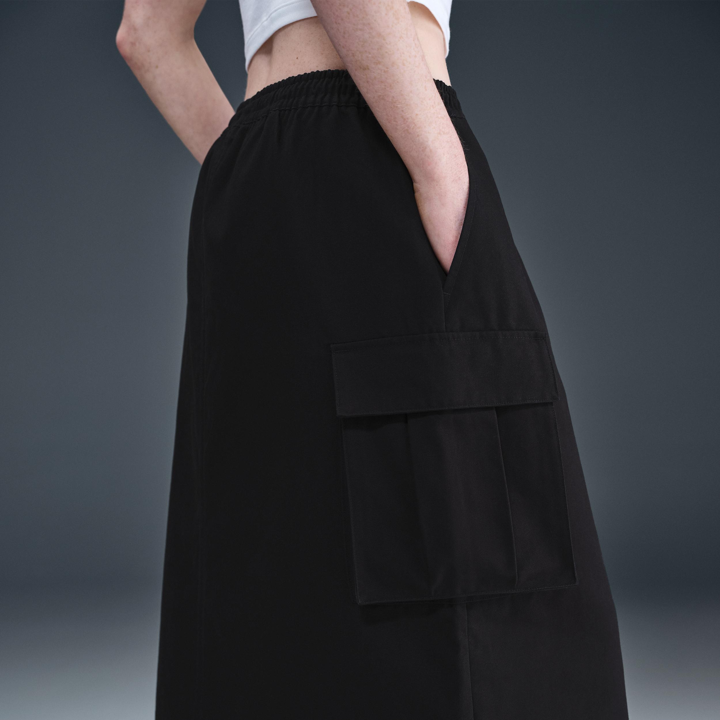 Women's Nike Sportswear Loose Cargo Skirt Product Image