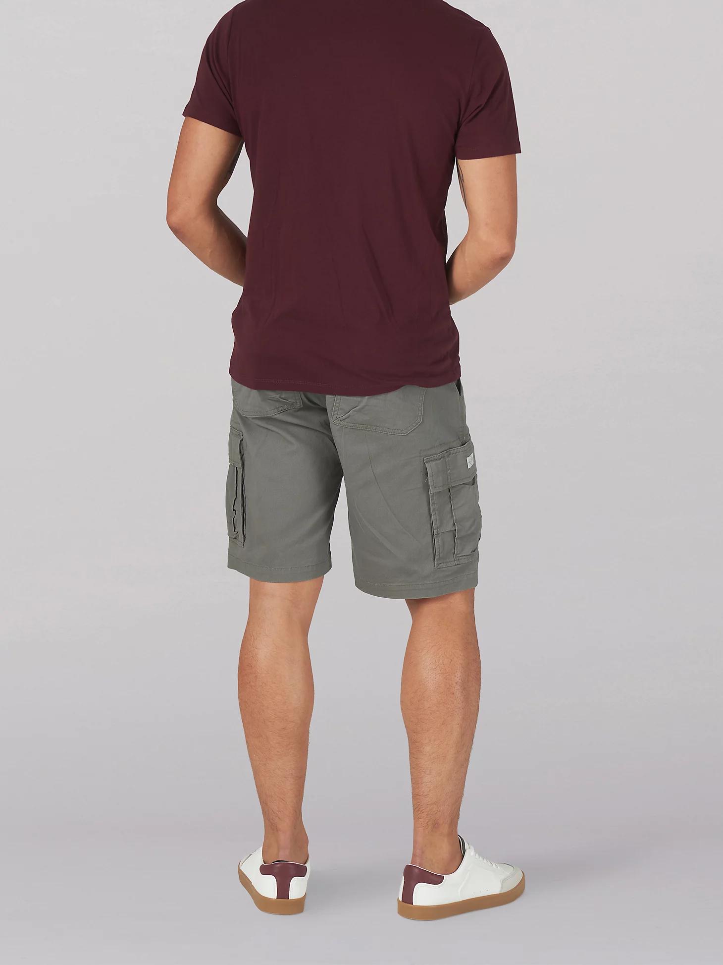 Men's Extreme Motion Carolina Cargo Short | Men's Shorts | Lee® Product Image