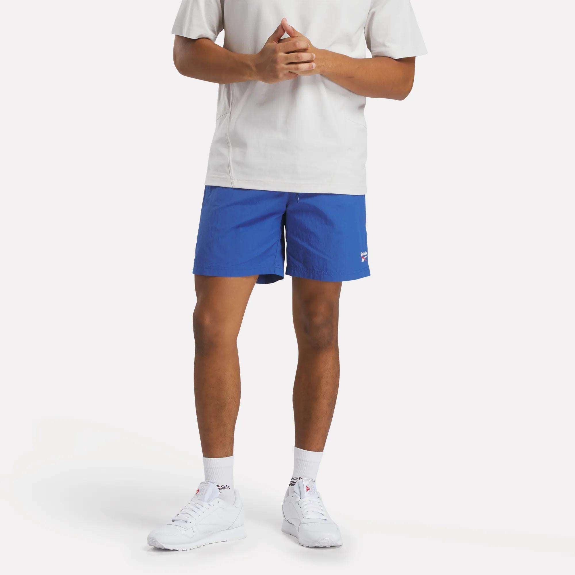 Men's Crosscheck Woven Shorts 7" Male Product Image