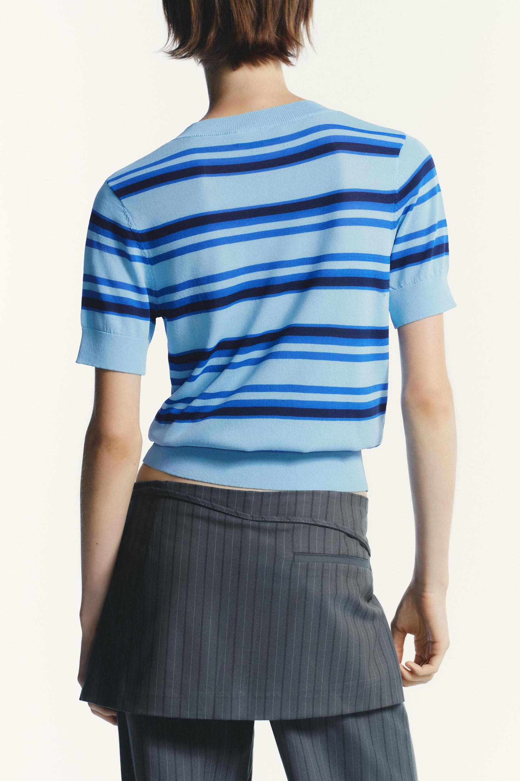 STRIPED KNIT TOP Product Image
