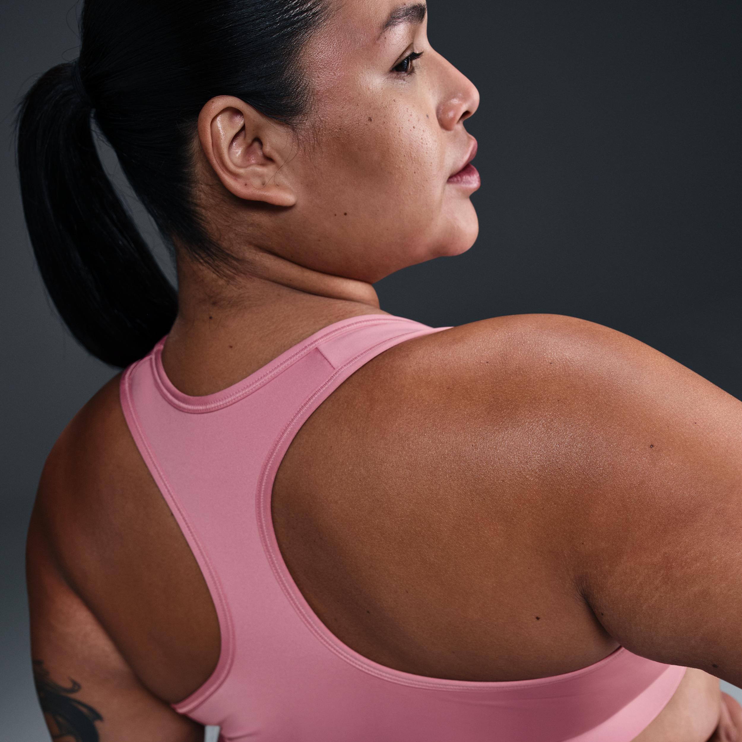 Nike Swoosh Medium Support Women's Padded Sports Bra (Plus Size) Product Image