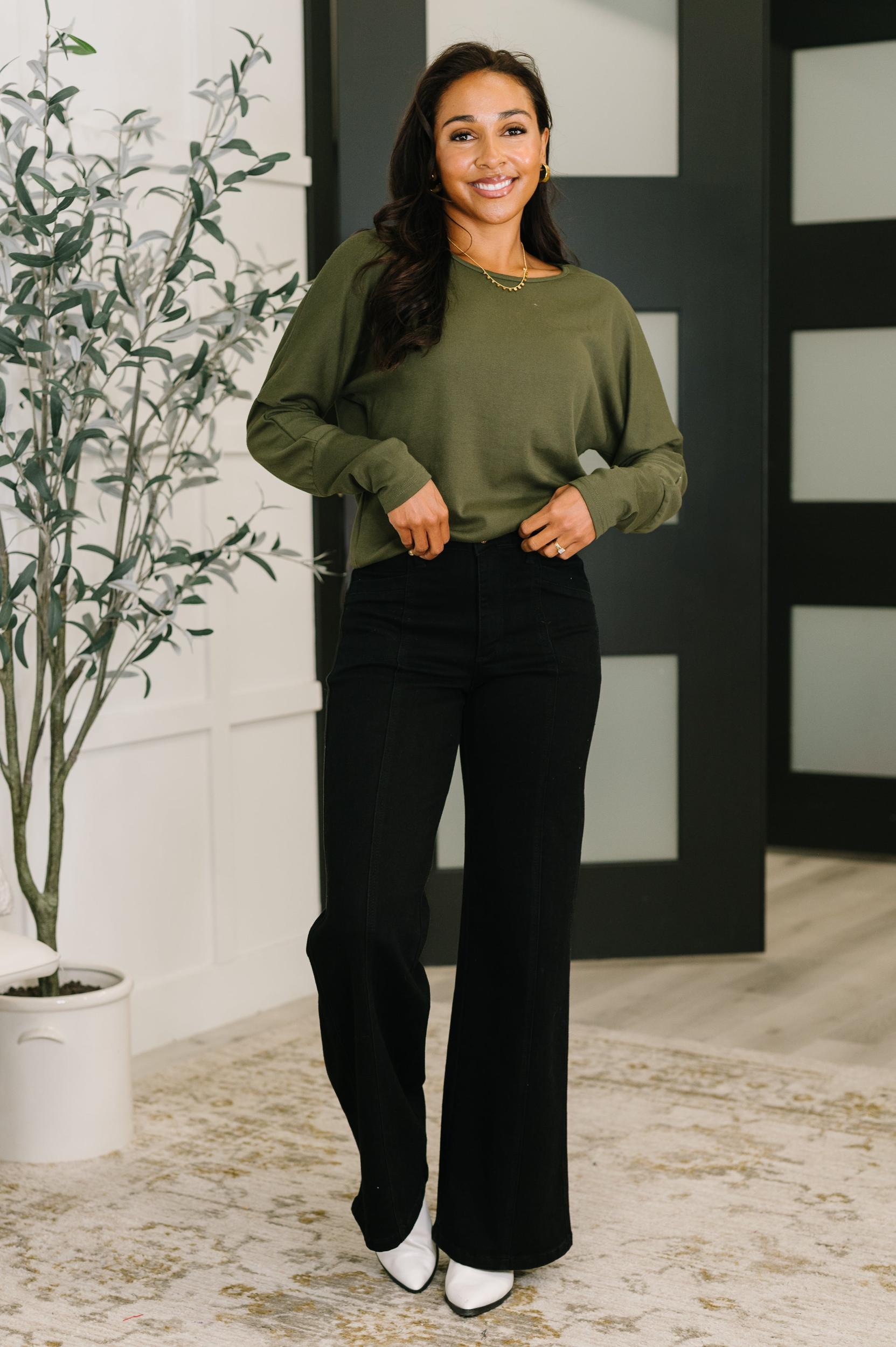 Snowflake Sniffles Pajama Set in Hunter Green Female Product Image