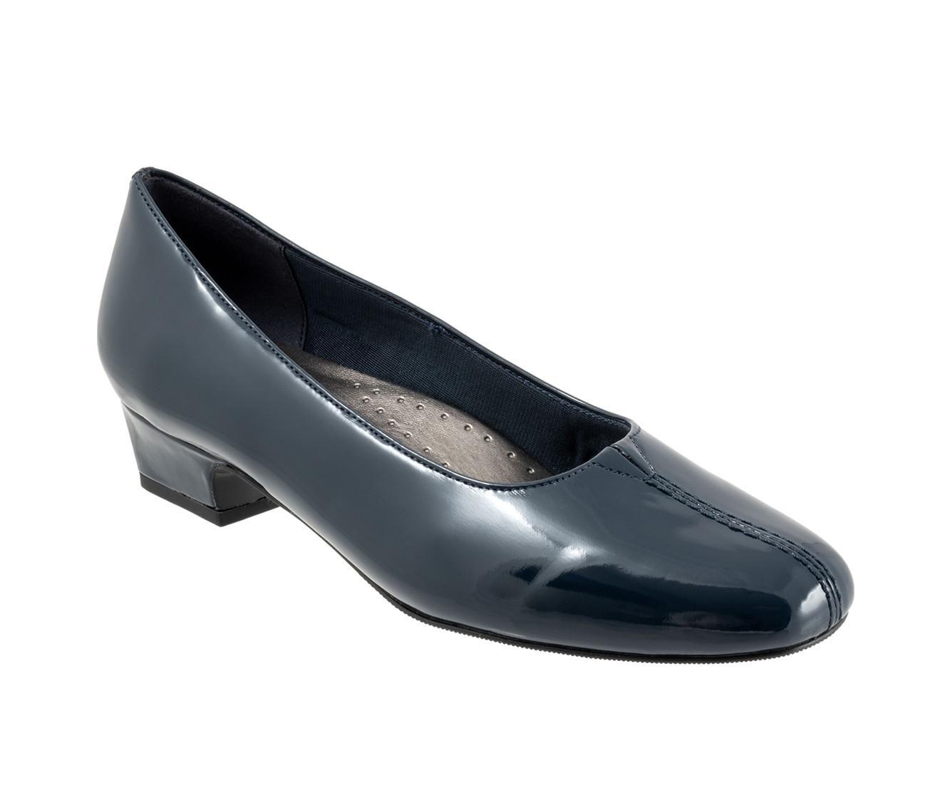 Women's Trotters Doris Pumps Product Image