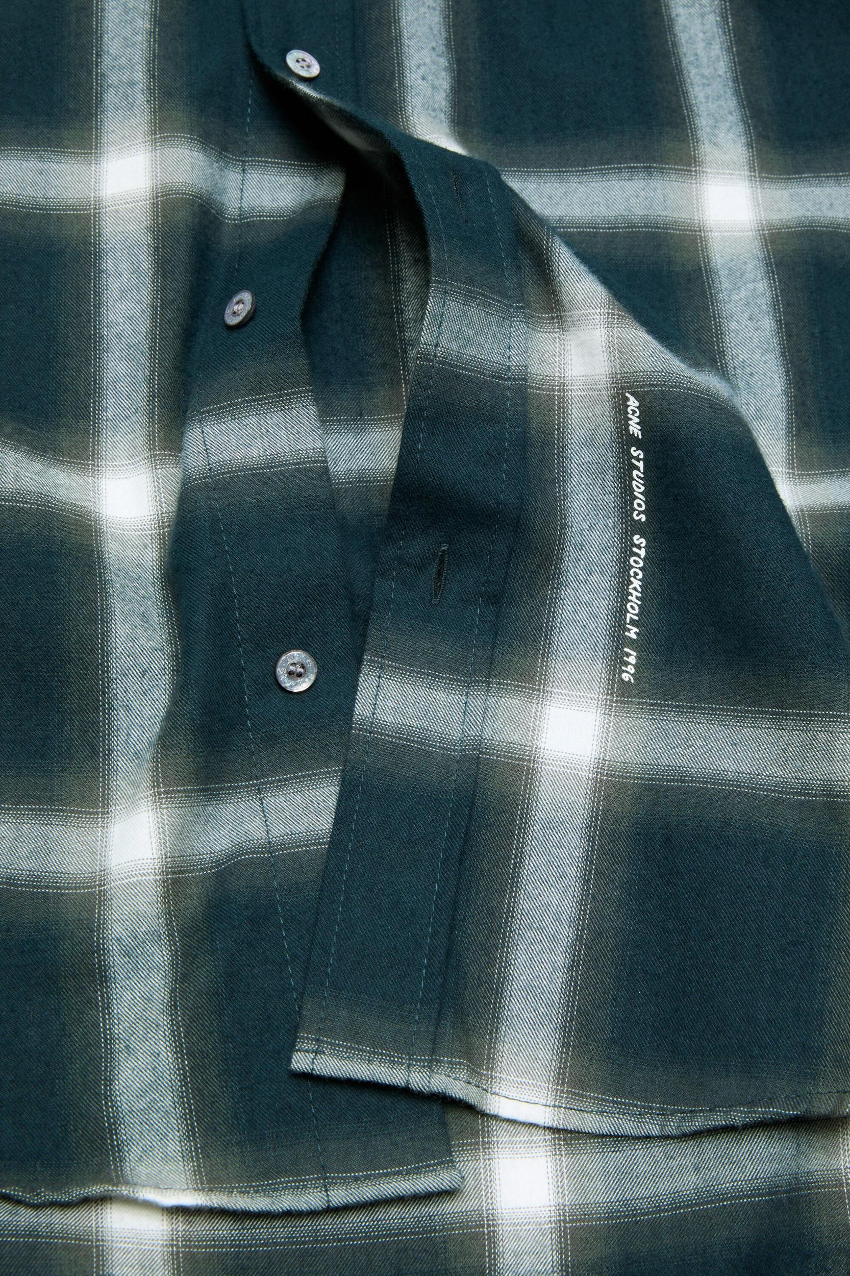 Button-up shirt Product Image