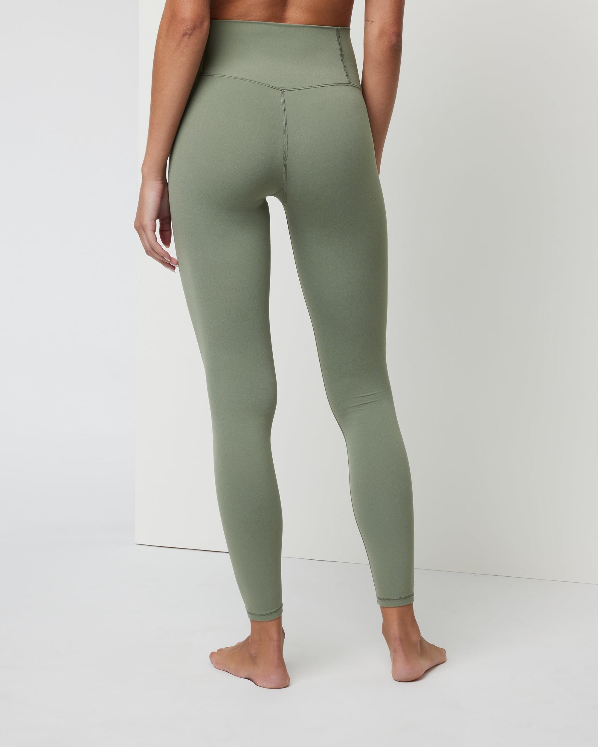 Vuori AllTheFeels™ Legging Product Image