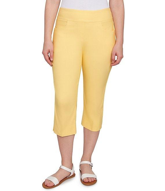 Ruby Rd. Stretch Straight Leg Pull-On Capri Pants Product Image