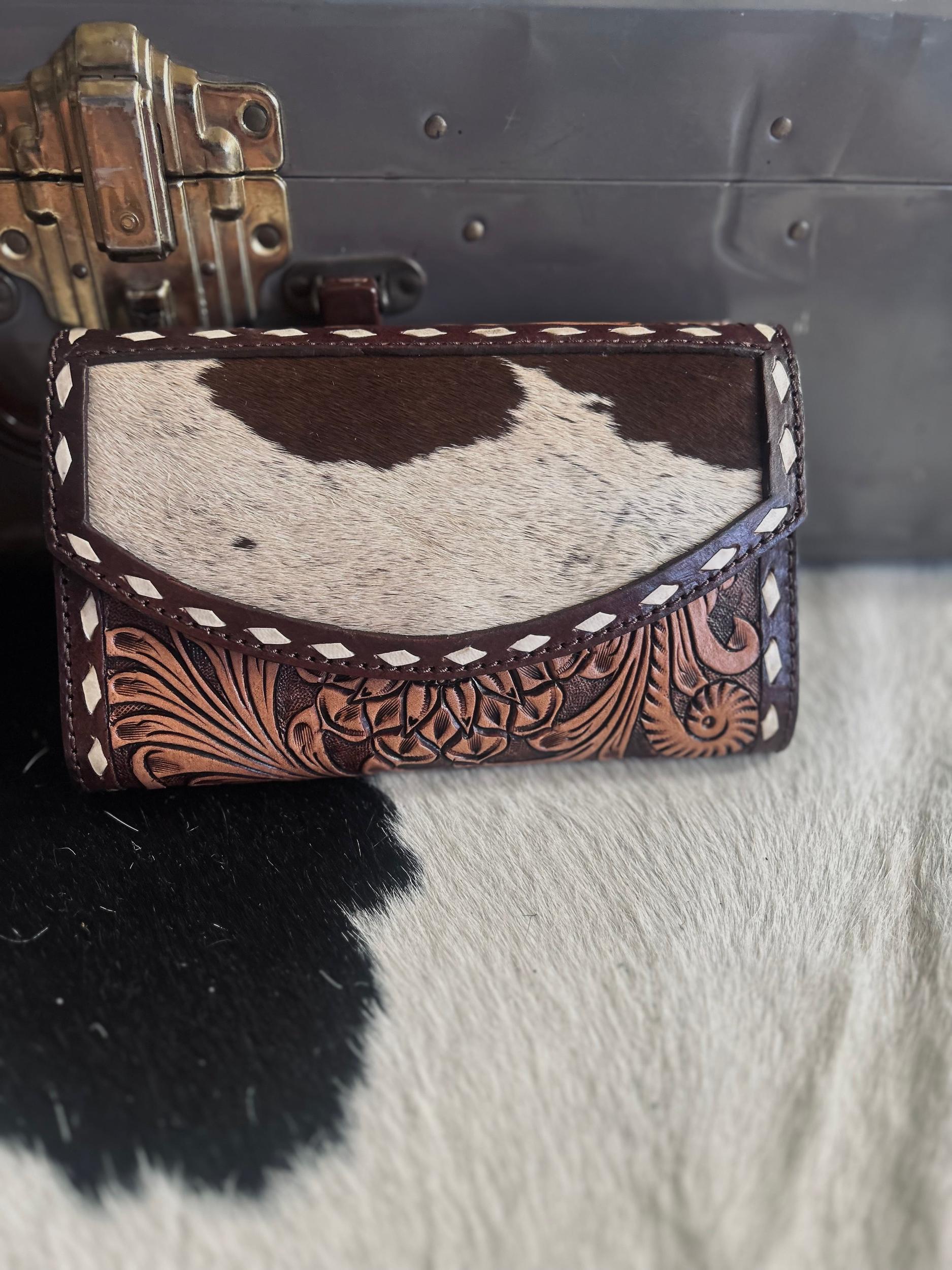American Darling Rustic Charm Wallet Crossbody Product Image