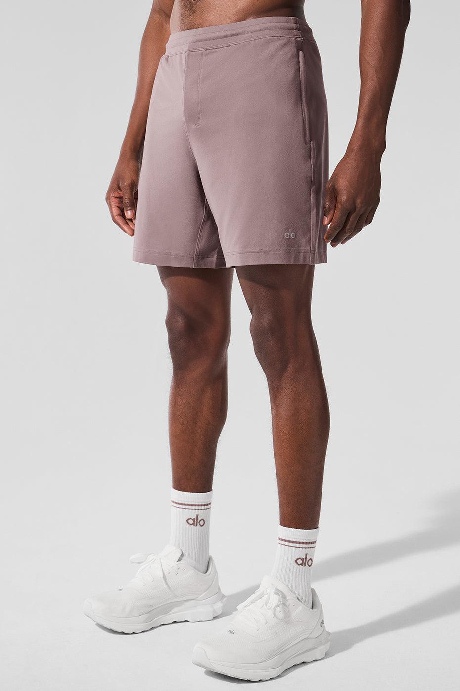 7" Conquer React Performance Short - Mushroom Product Image