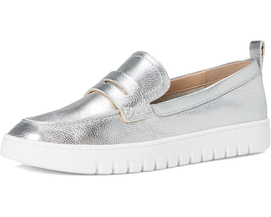 Cleo Loafer Product Image