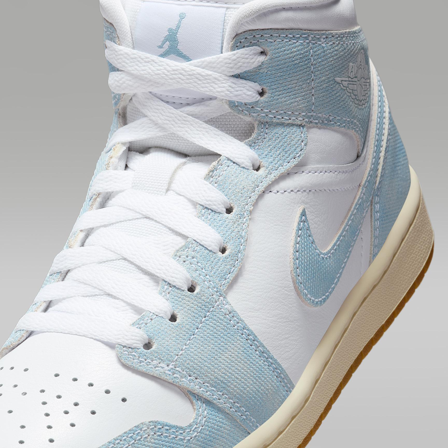 Jordan Womens Jordan Retro 1 Mid SE - Womens Basketball Shoes Worn Blue/Light Gum/White Product Image