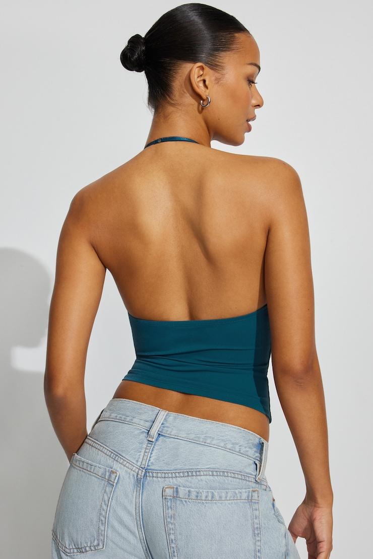 Sleek Sweetheart T-Shirt Product Image