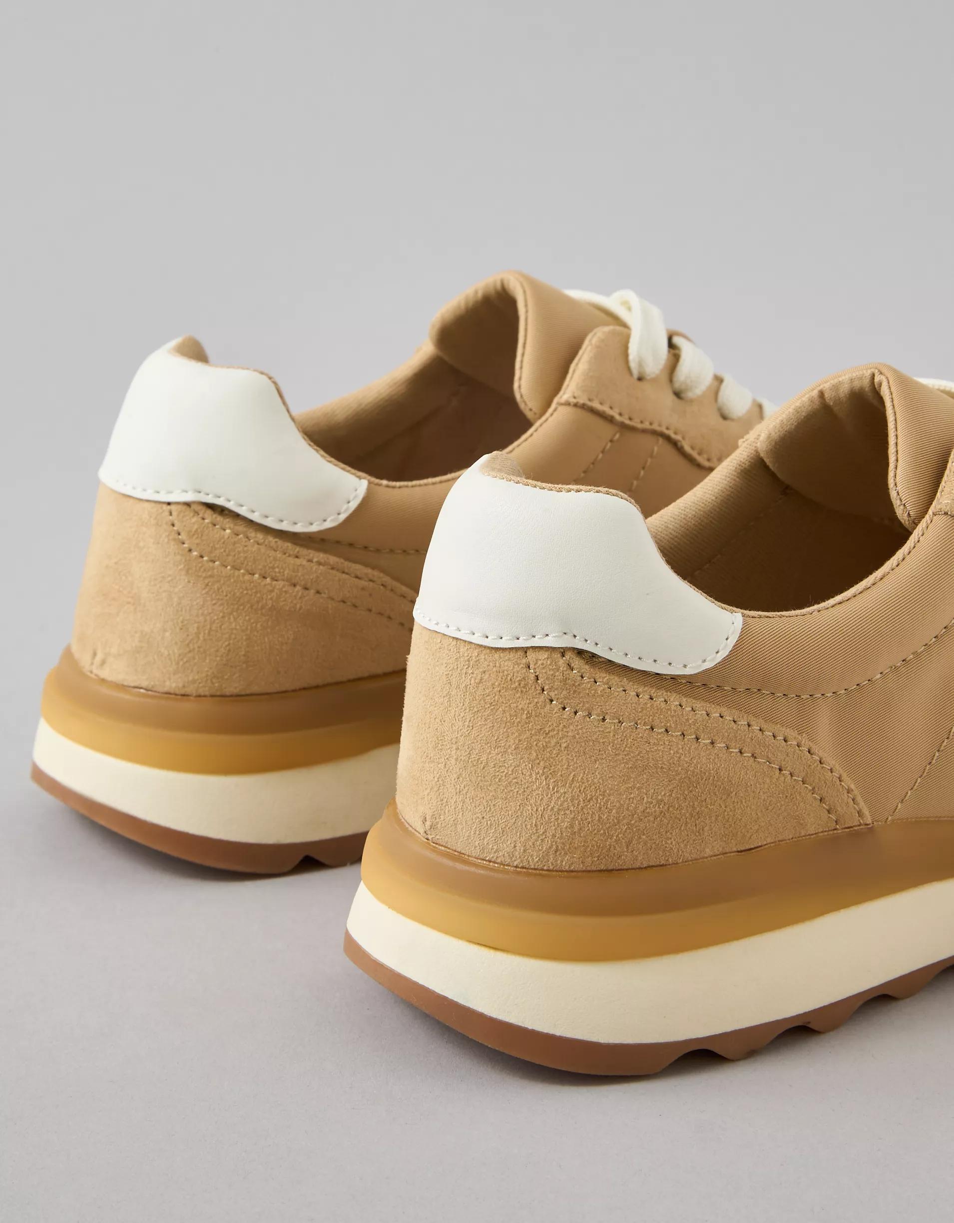 AE Retro Runner Sneaker Product Image