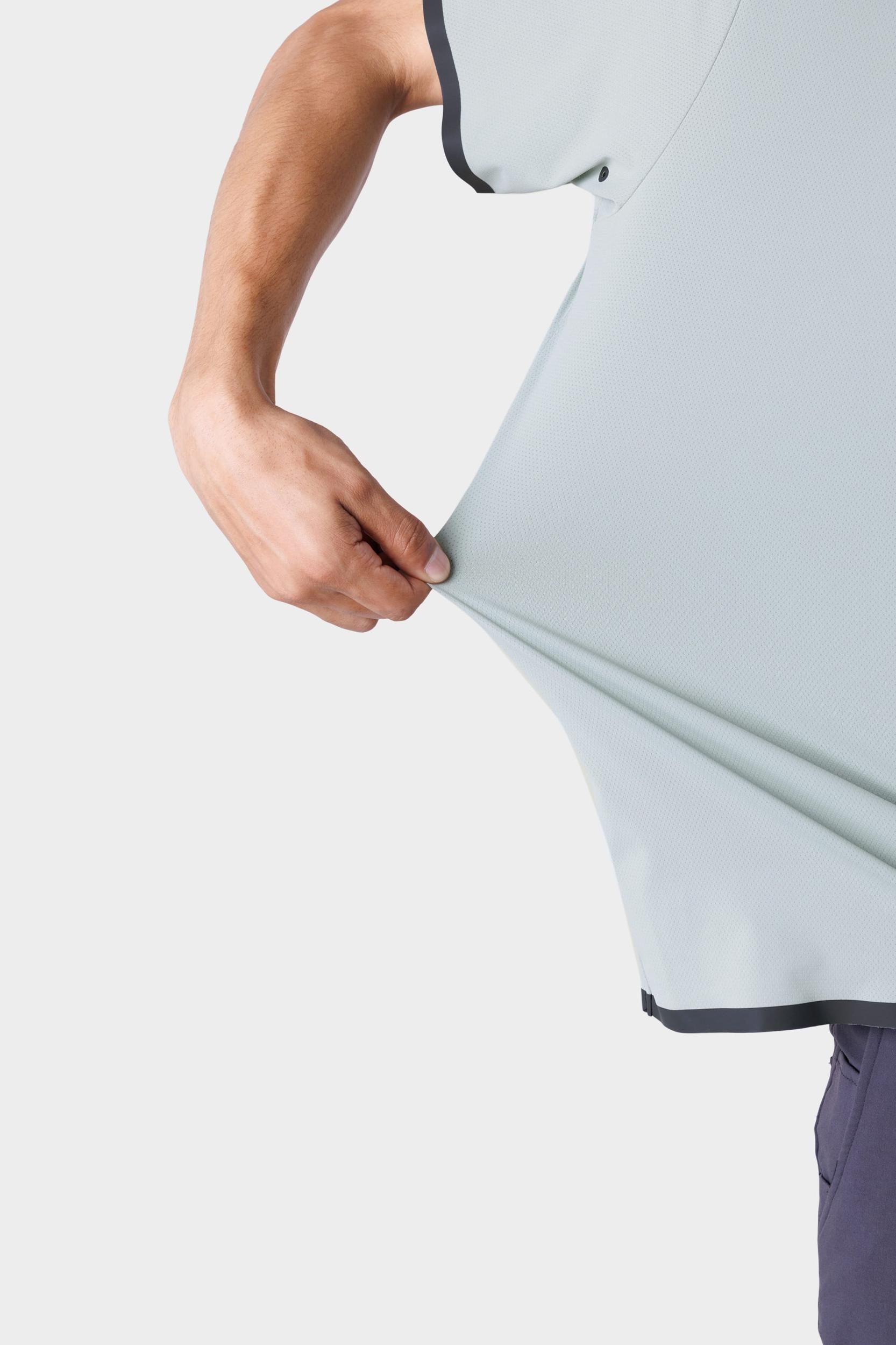 686 Men's Let's Go Tech T-Shirt Male Product Image