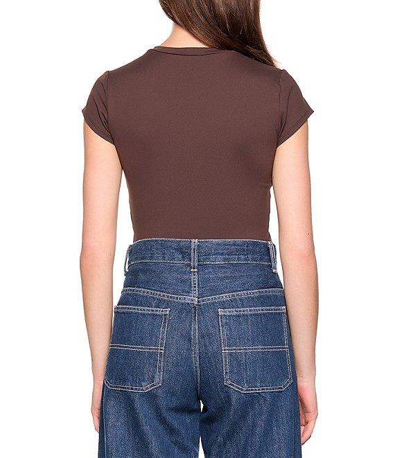 Susana Monaco Crew Neck Short Sleeve Fitted Signature Stretch Knit Tee Shirt Product Image