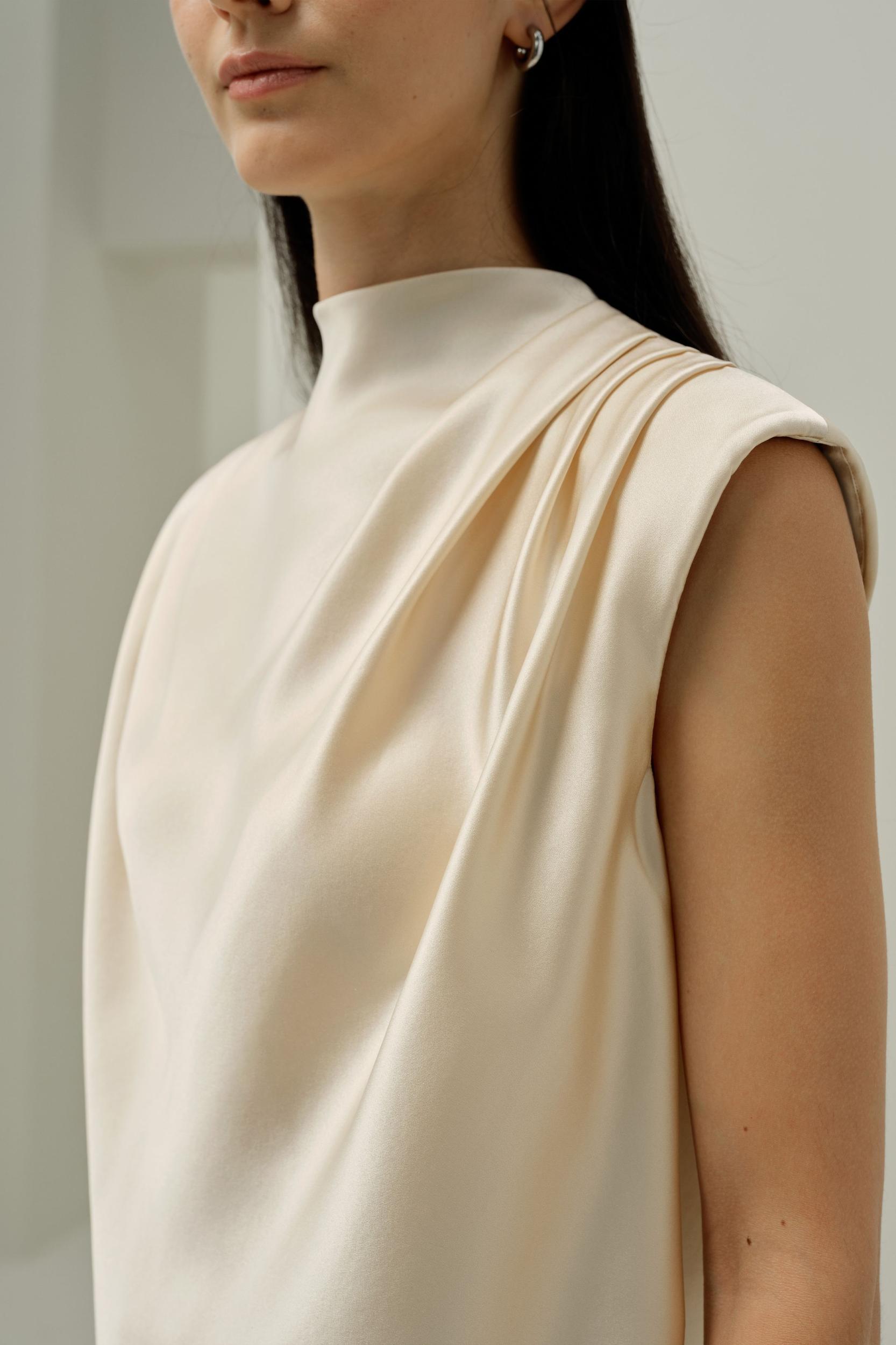 LILYSILK X LYDIA TOMLINSON Grace Top Product Image