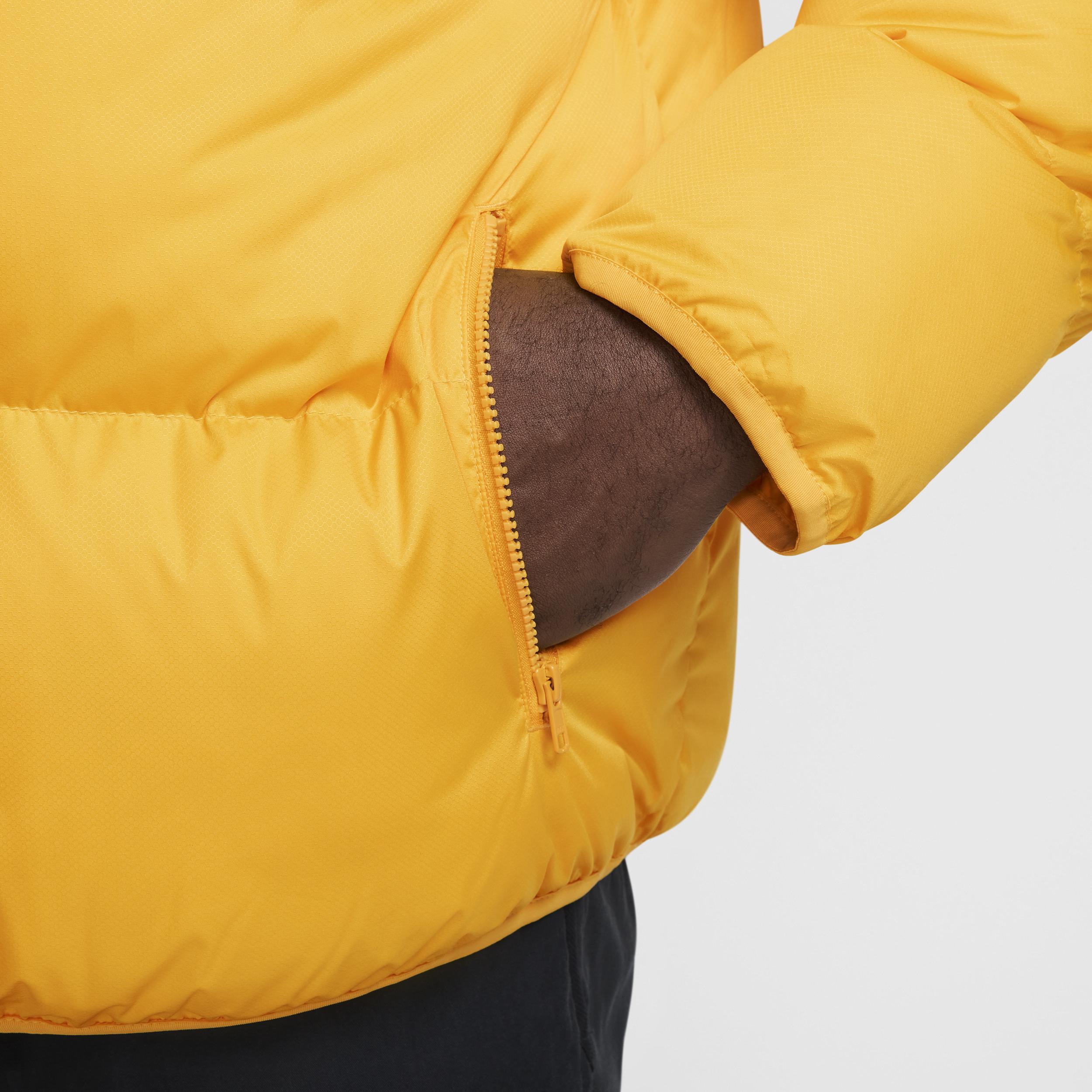 Men's Nike Sportswear Club Puffer Jacket Product Image