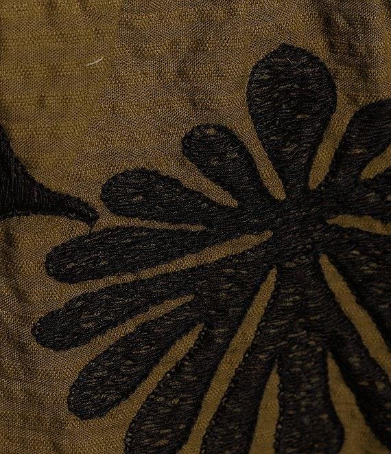 Chelsea & Violet Flora Floral Embroidered Seersucker Sweetheart Neck Long Blouson Sleeve A-Line Mini Dress Product Image