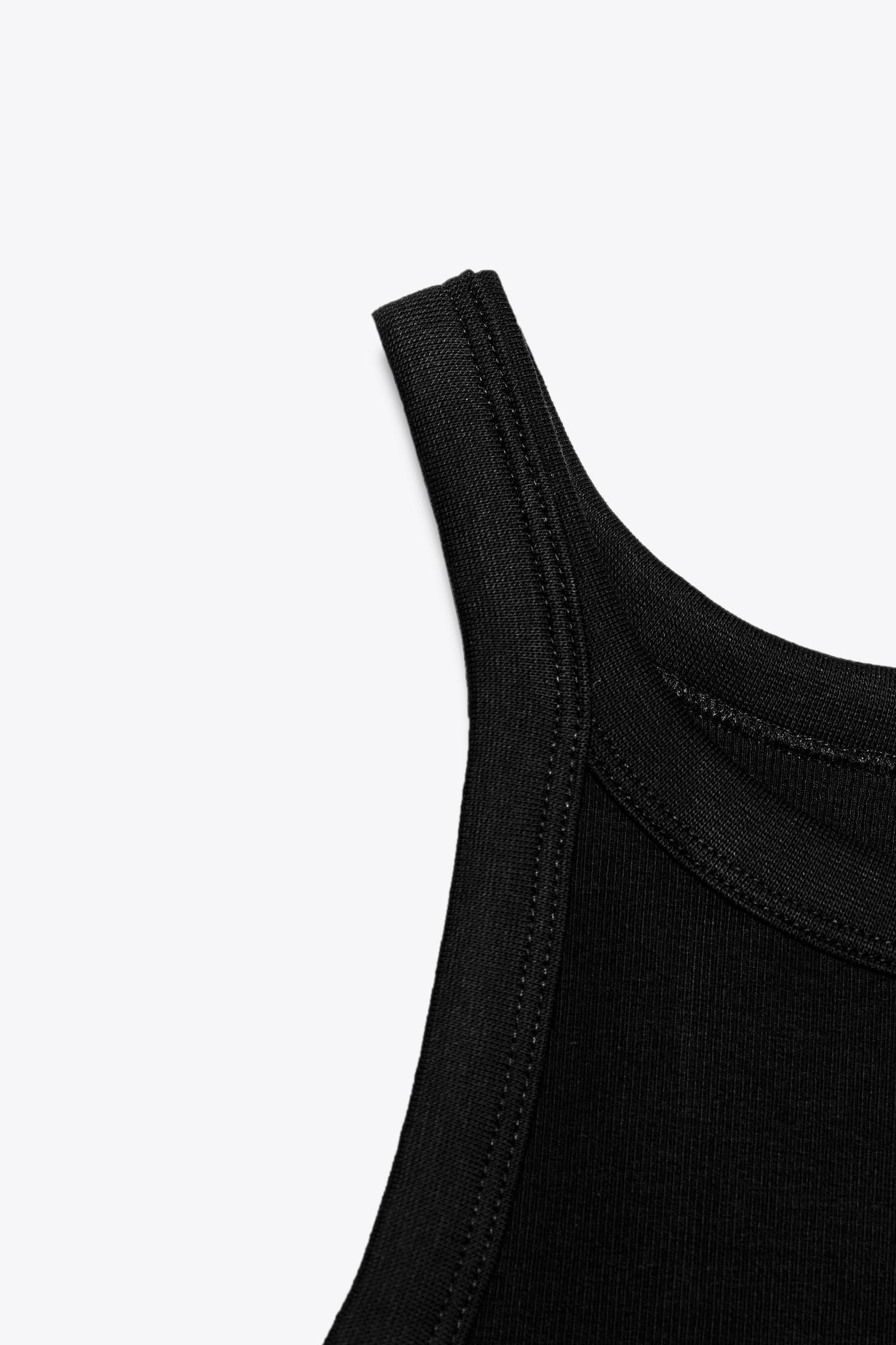 RIB CROP TOP Product Image