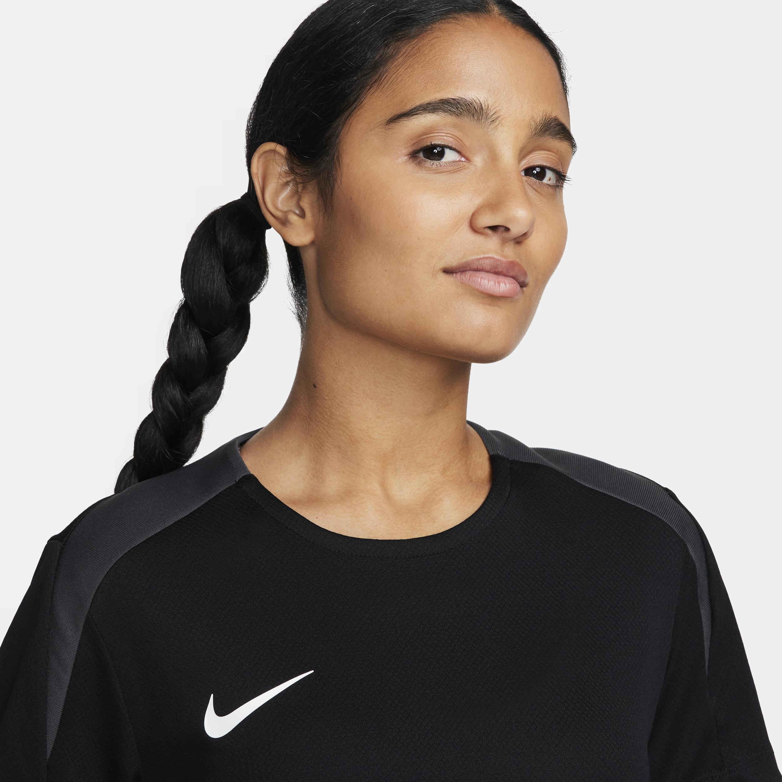 Nike Strike Women's Dri-FIT Short-Sleeve Soccer Top Product Image