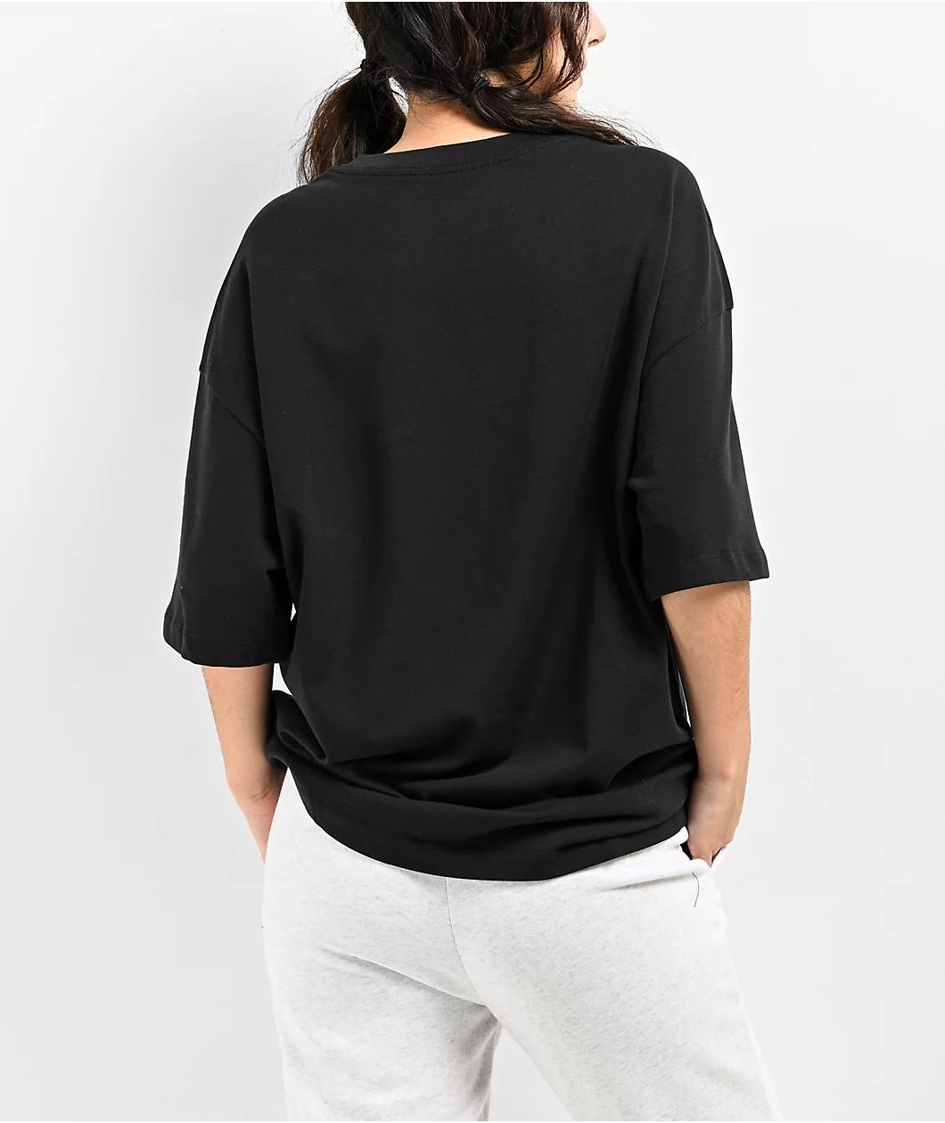 Nike Sportswear Women's Essential Black T-Shirt Product Image
