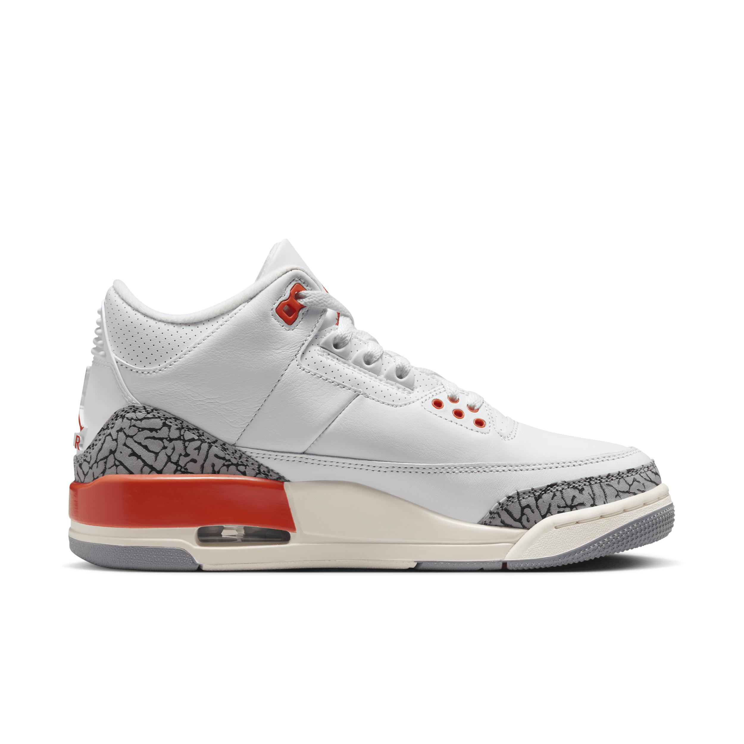 Women's Air Jordan 3 Retro Shoes Product Image