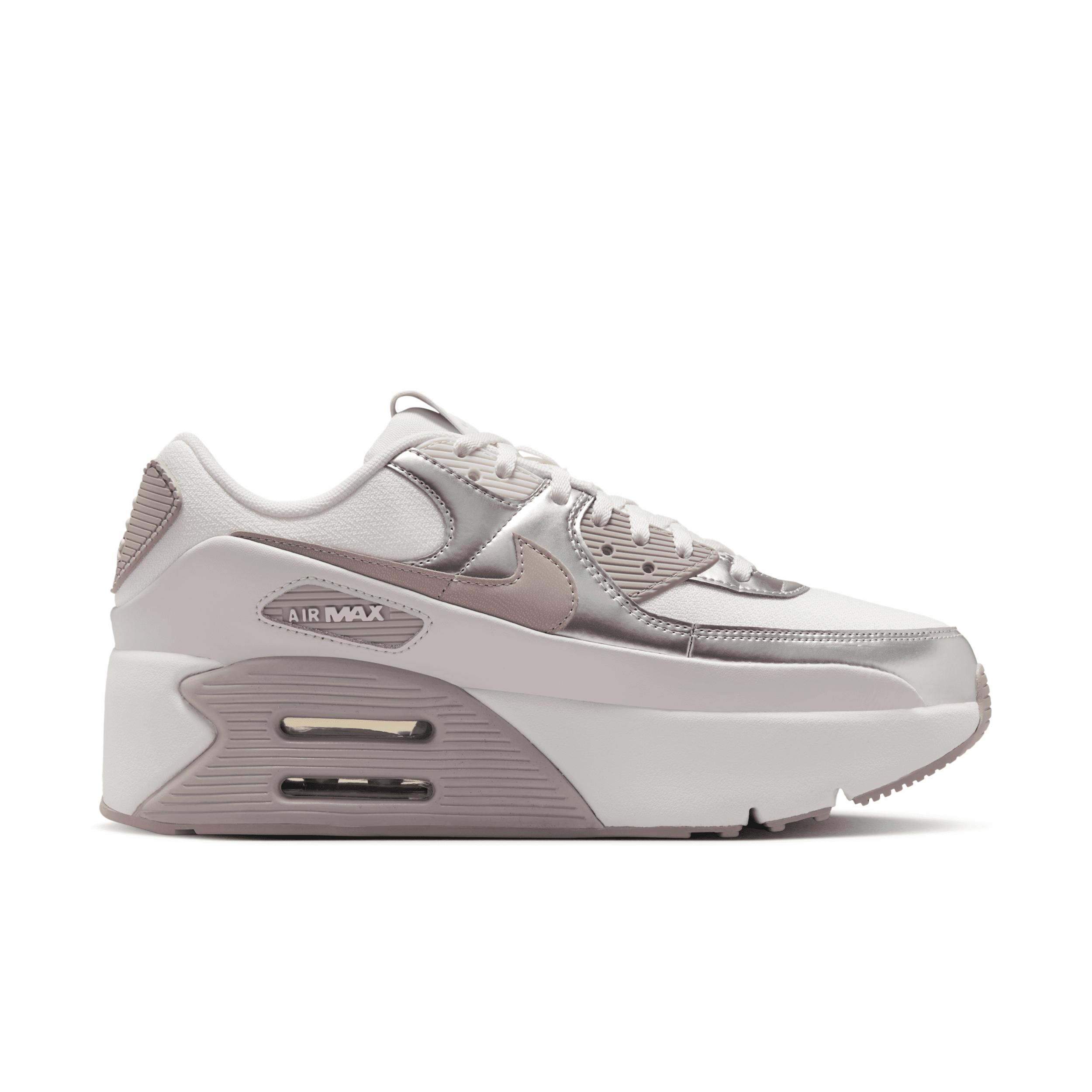 Nike Womens Air Max 90 LV8 Shoes | IB0170-101 Product Image