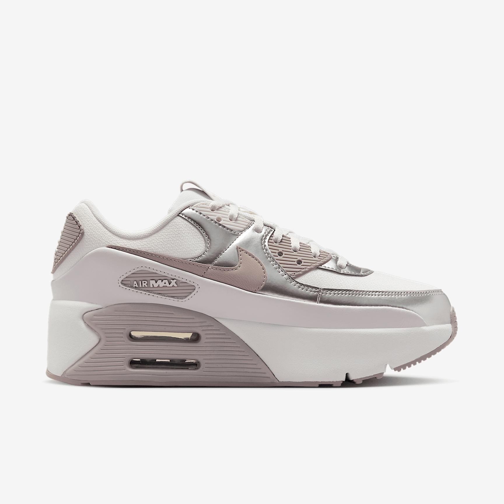 Nike Womens Air Max 90 LV8 Shoes | IB0170-101 Product Image