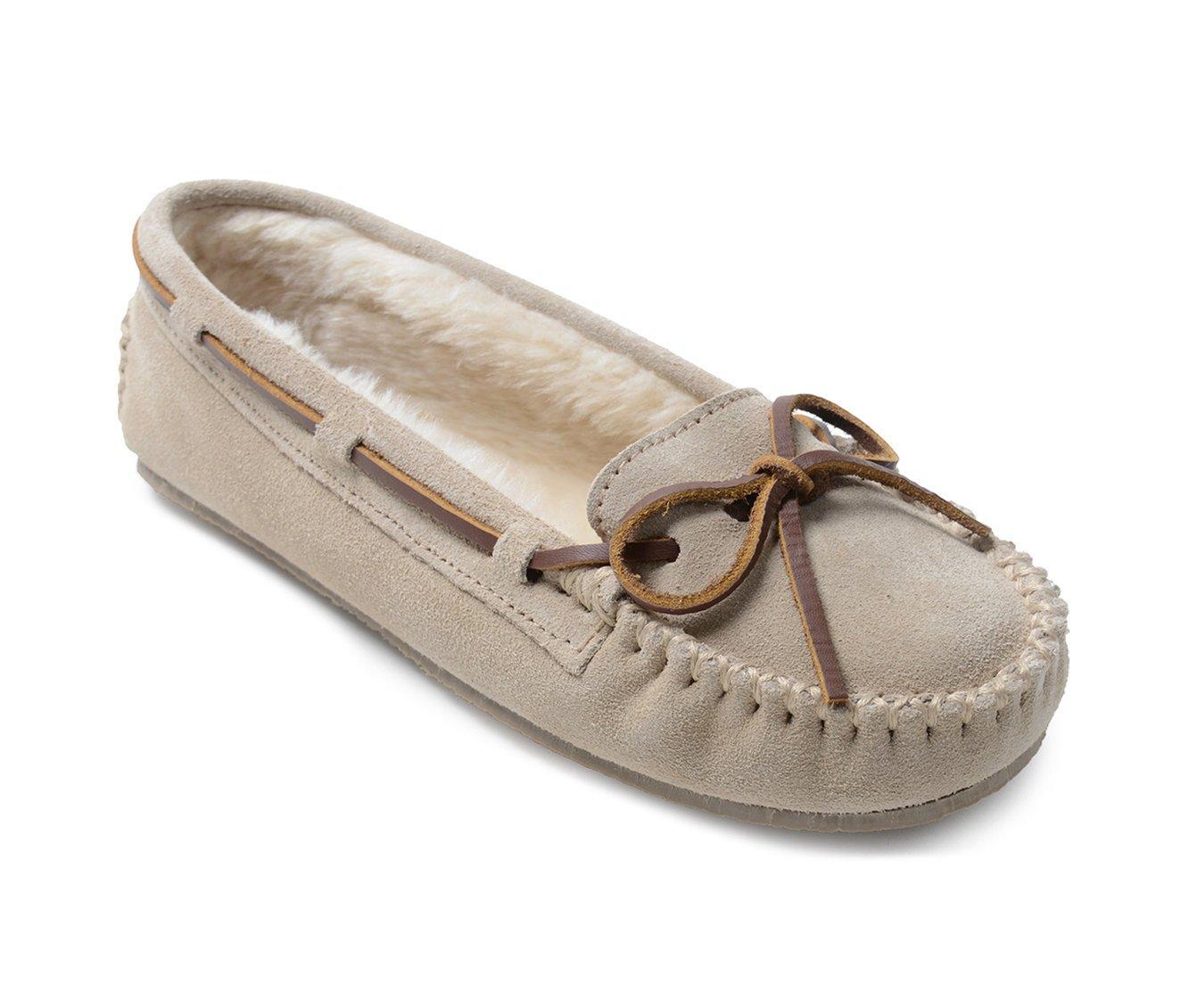 Minnetonka Women's Cally Moccasins Product Image