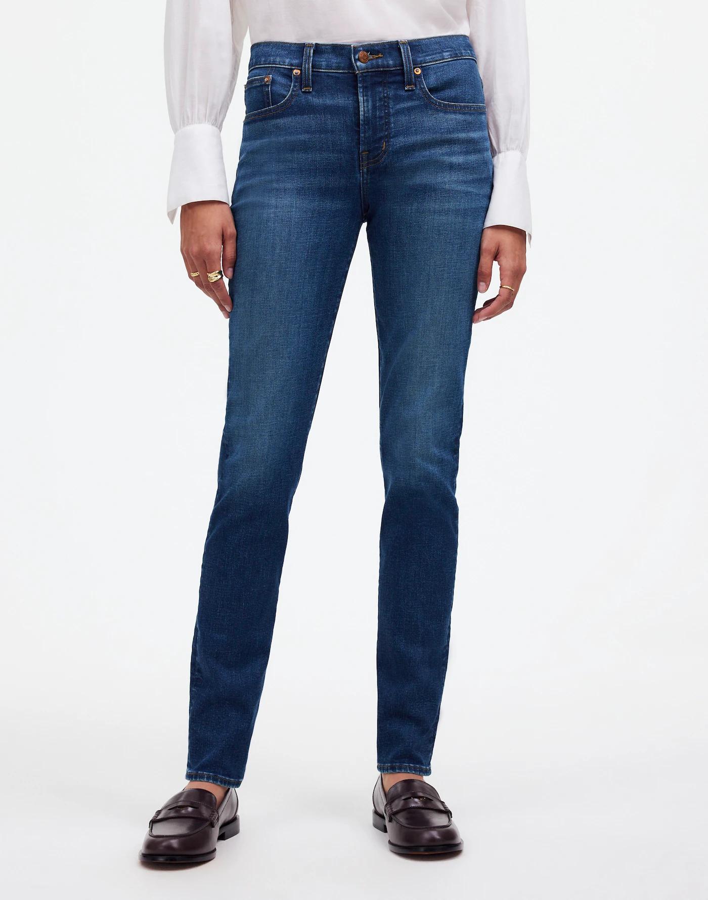 The Petite Mid-Rise Perfect Vintage Jean in Kenmere Wash Product Image