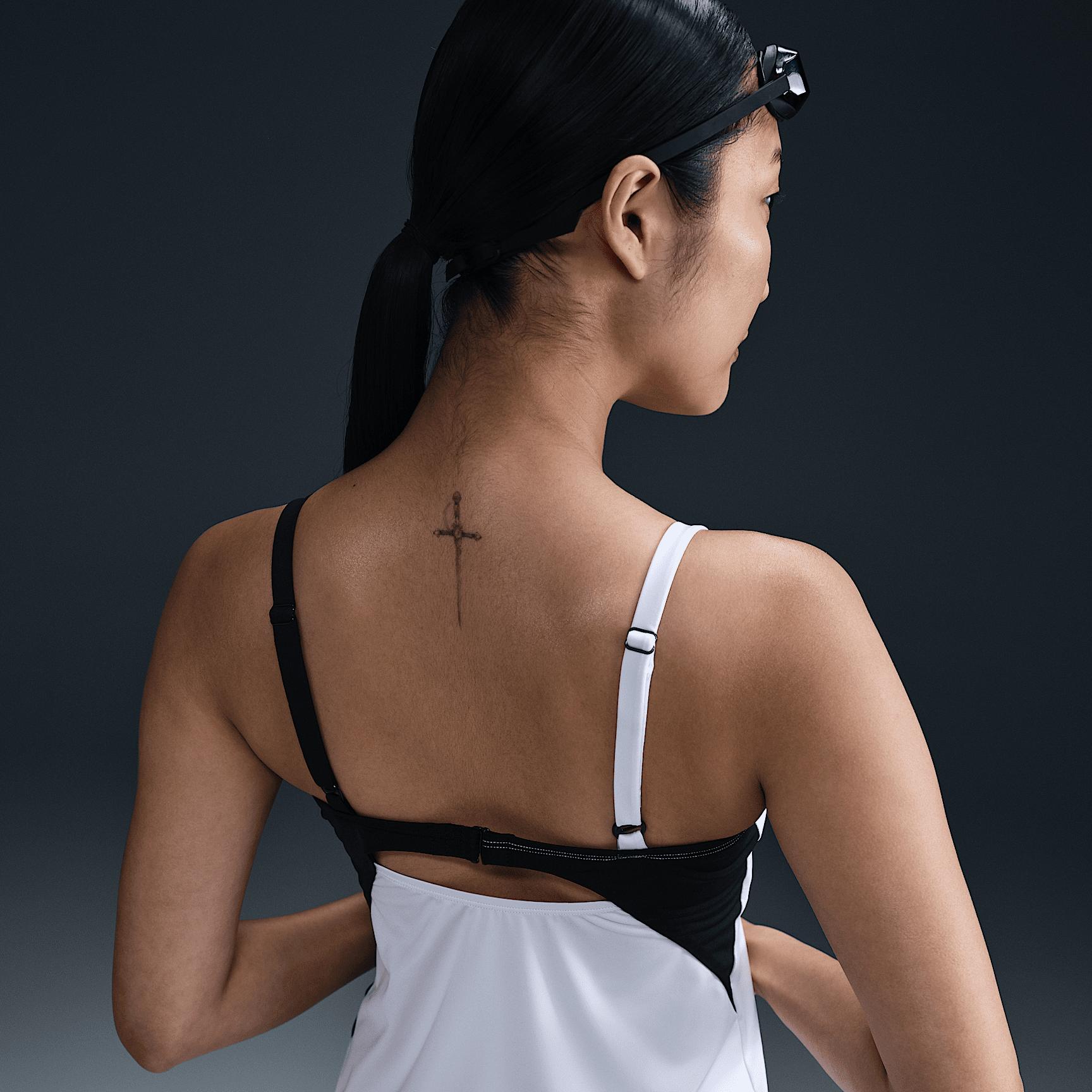 Nike Womens Swim V-Neck Tank Topini | NESSF295-614 Product Image