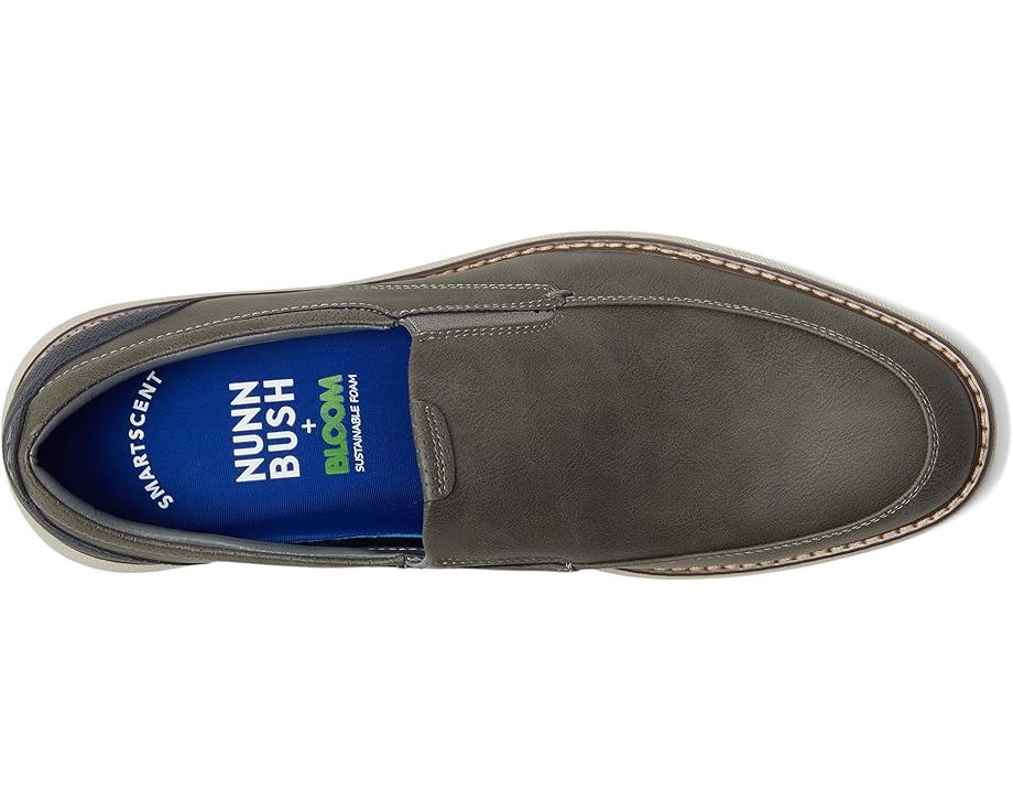 Owen II Moc Toe Venetian Loafer Lightweight and Comfortable Slip-On Product Image