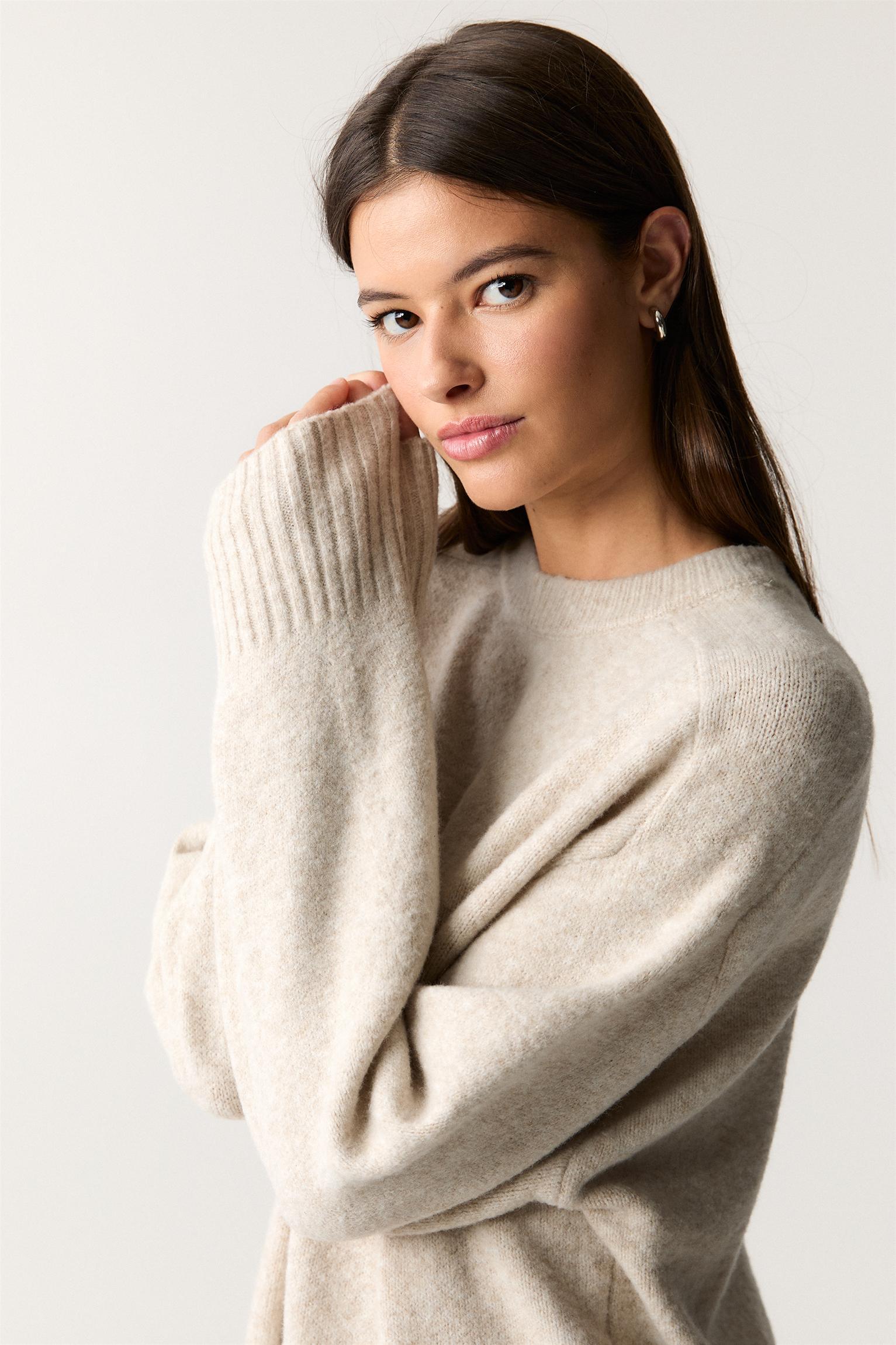 Long sleeve knit dress Product Image