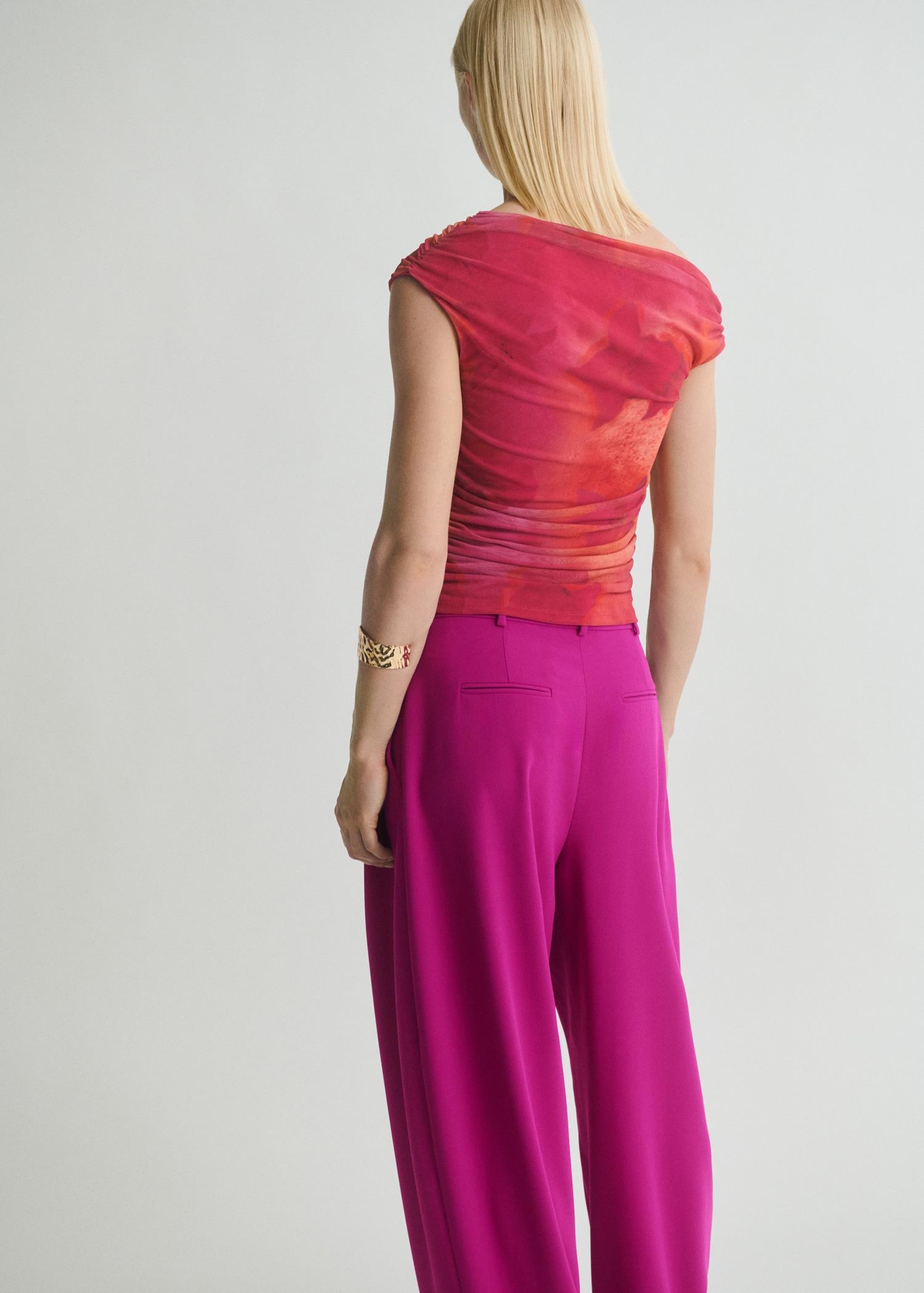 Floral asymmetrical top - Women | MANGO USA Product Image