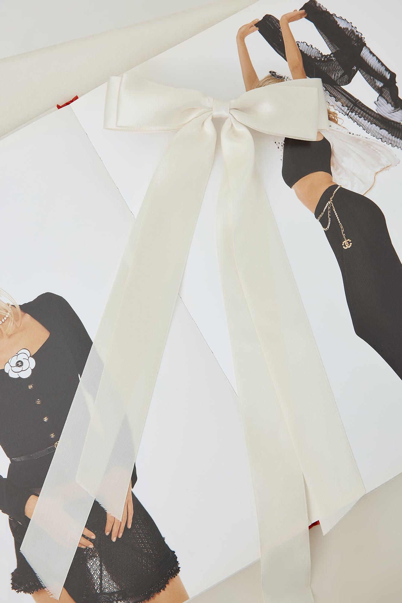 Whimsy Bow Hair Clip Cream Product Image