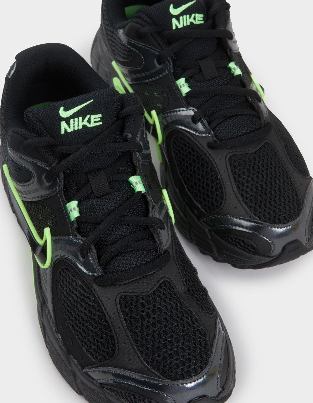 NIKE V5 RNR Mens Shoes - Black Green Product Image
