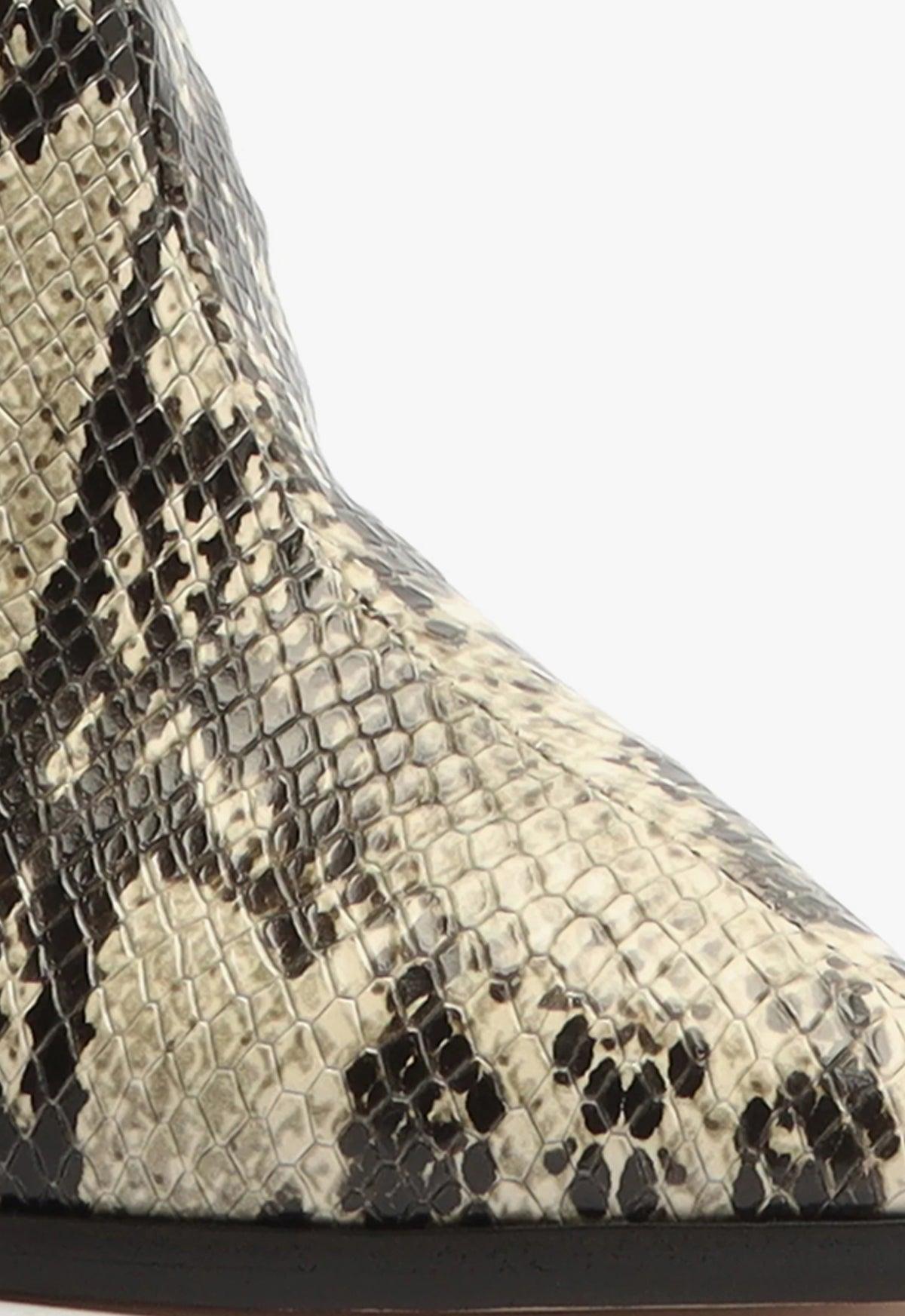 Maryana Block Boot Female Product Image