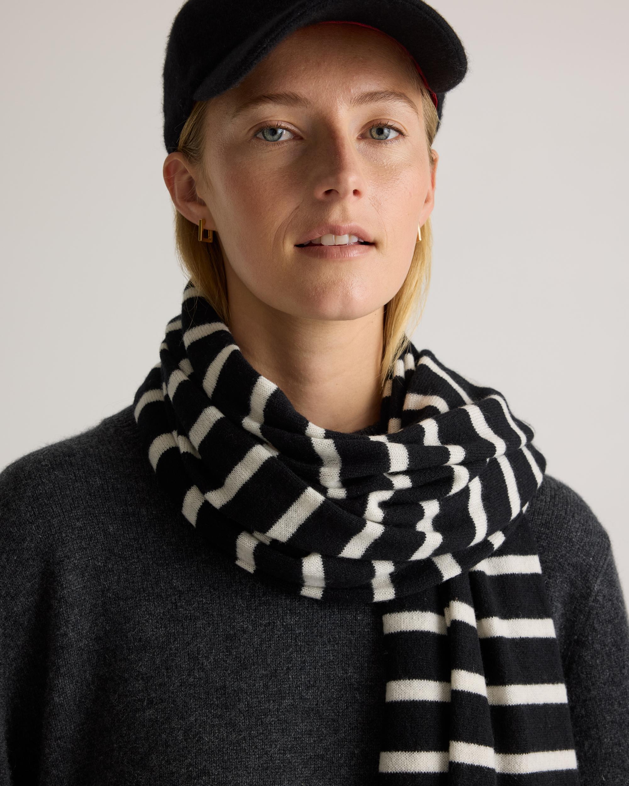 Quince | Women's Mongolian Cashmere Wrap Product Image