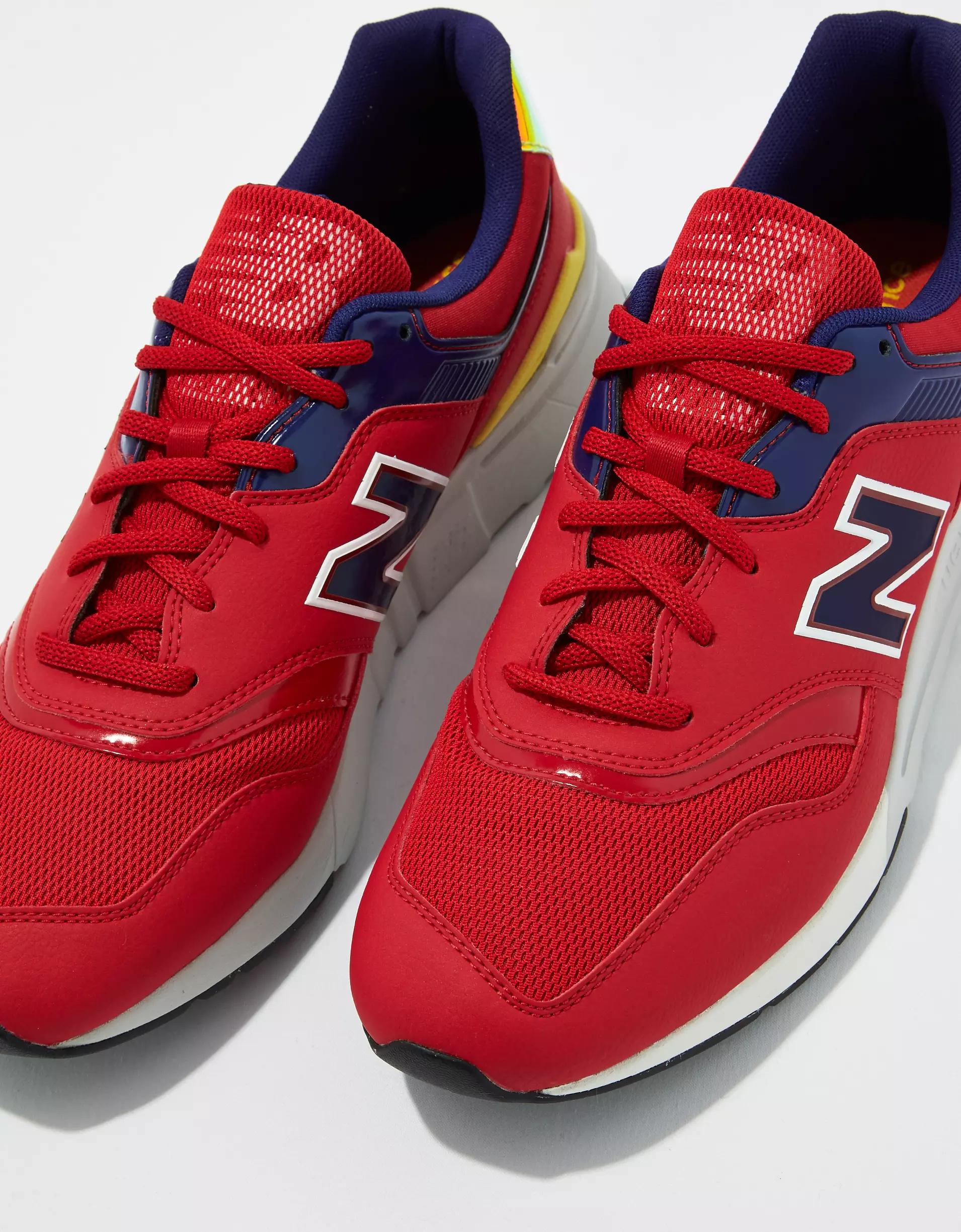 New Balance Men's 997H Sneaker Product Image