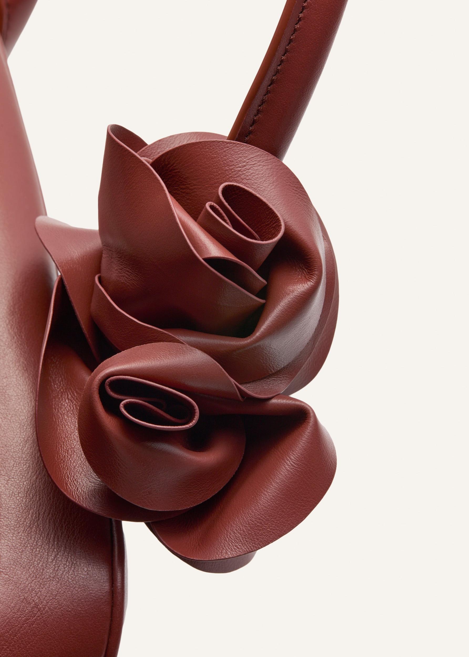 Brigitte bag in amber leather and gold Product Image