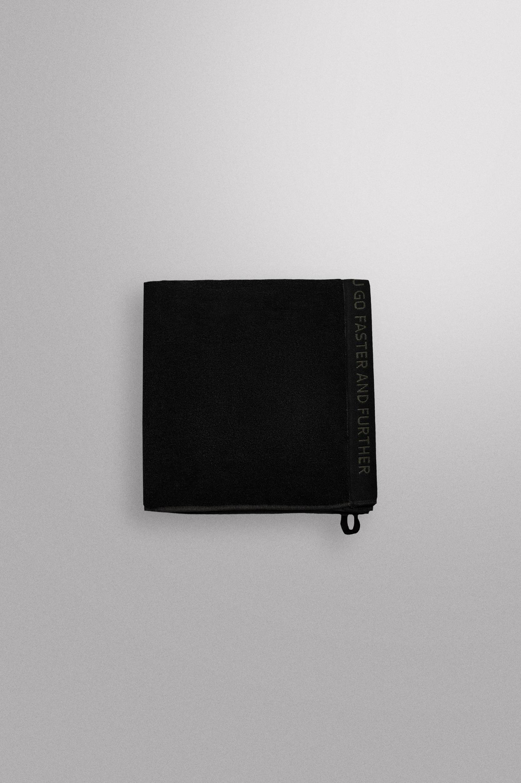 LARGE WORKOUT TOWEL Product Image