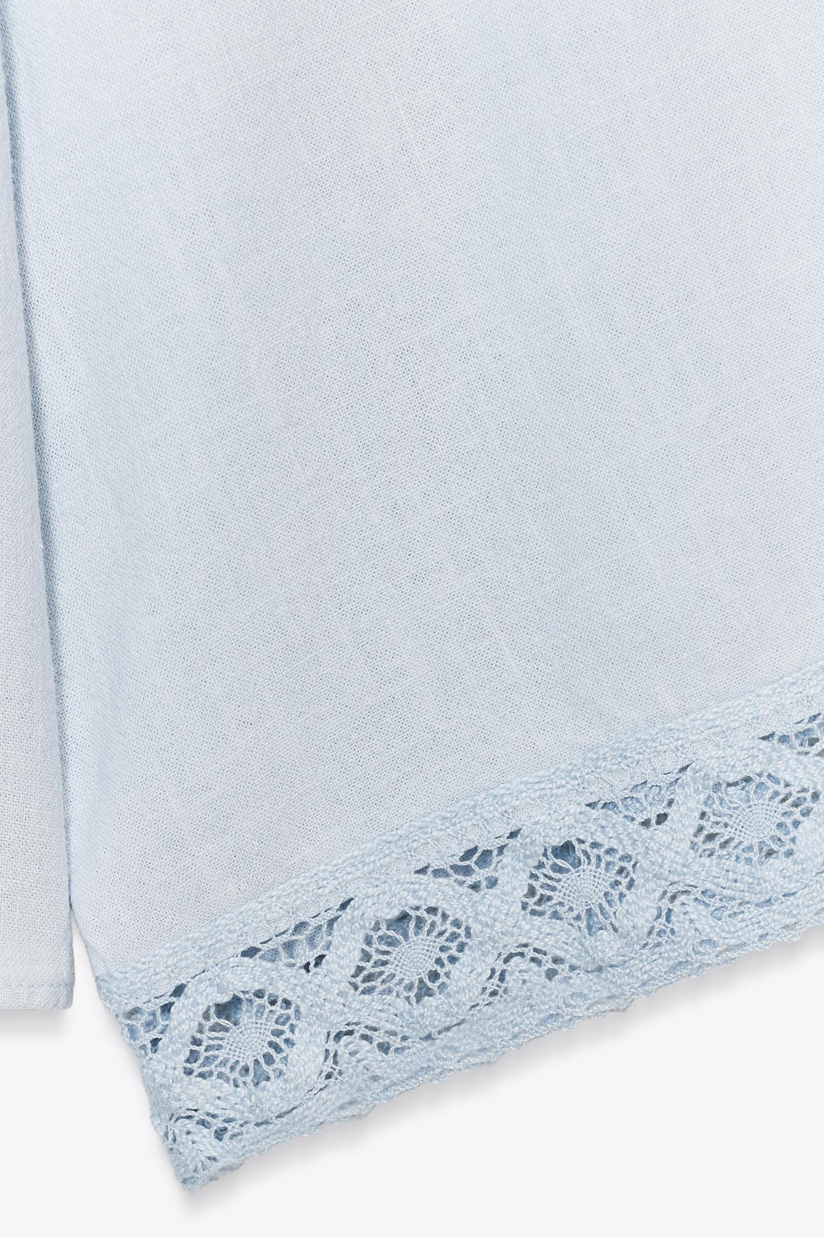 LACE SHORT SHIRT Product Image